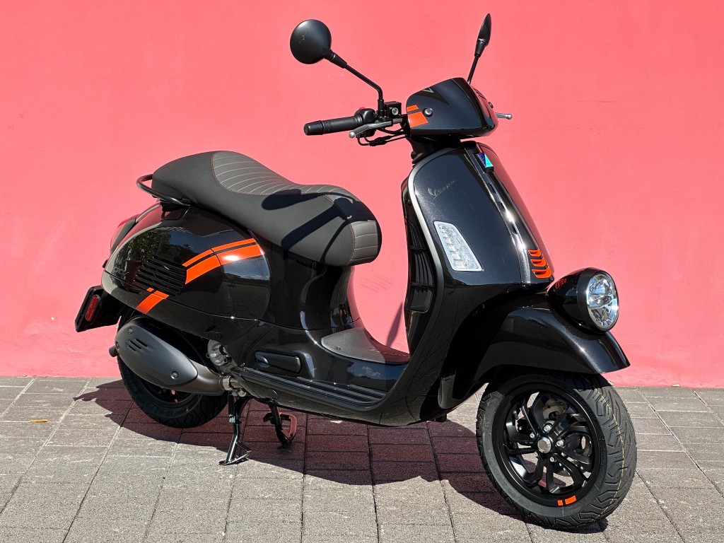 PIAGGIO Vespa GTV 300 - 10
