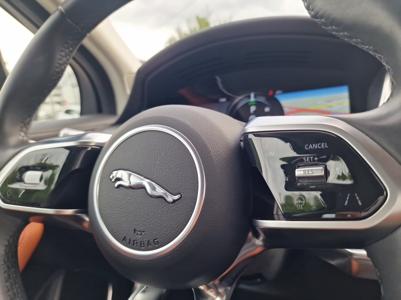 jaguar Gallery 16