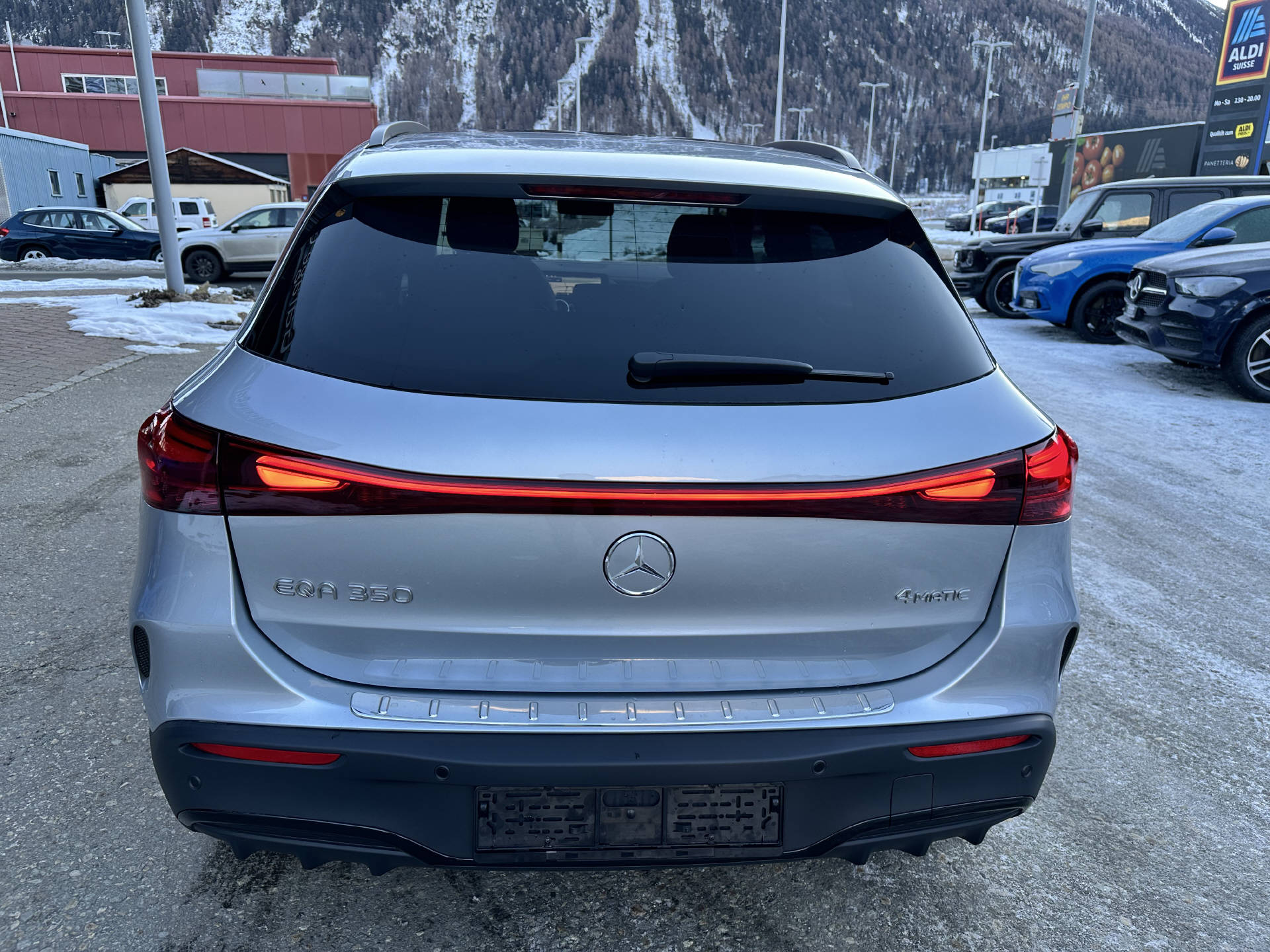 MERCEDES-BENZ EQA 350 Excellence AMG Line 4matic - 8