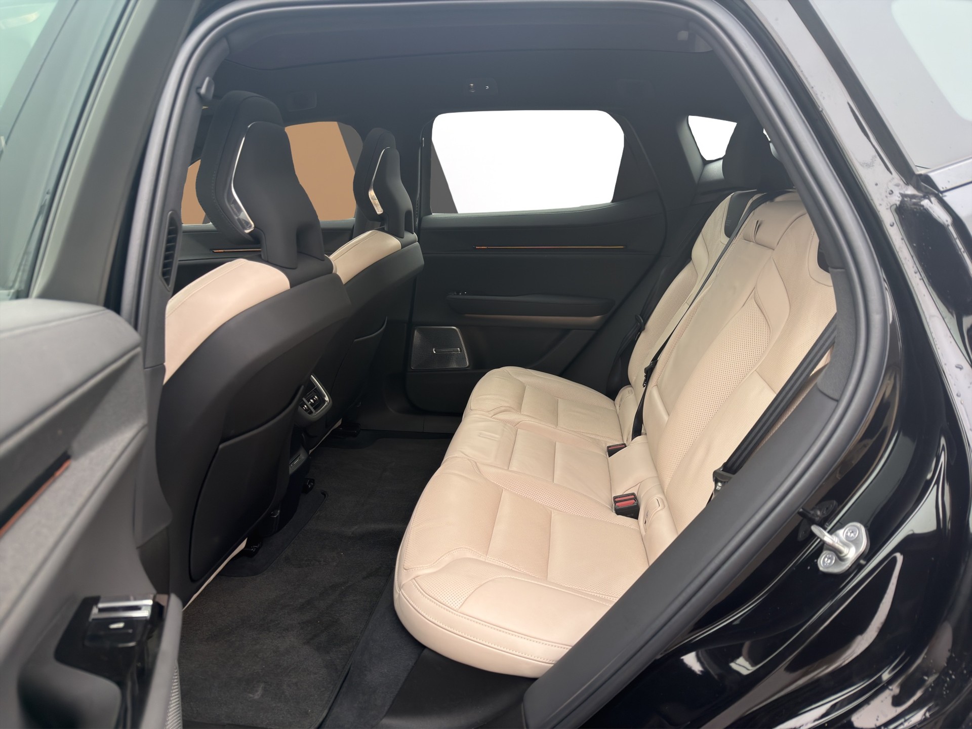 POLESTAR Polestar 3 LongRange Dual Plus Pilot Performance 111kWh MY24 - 13