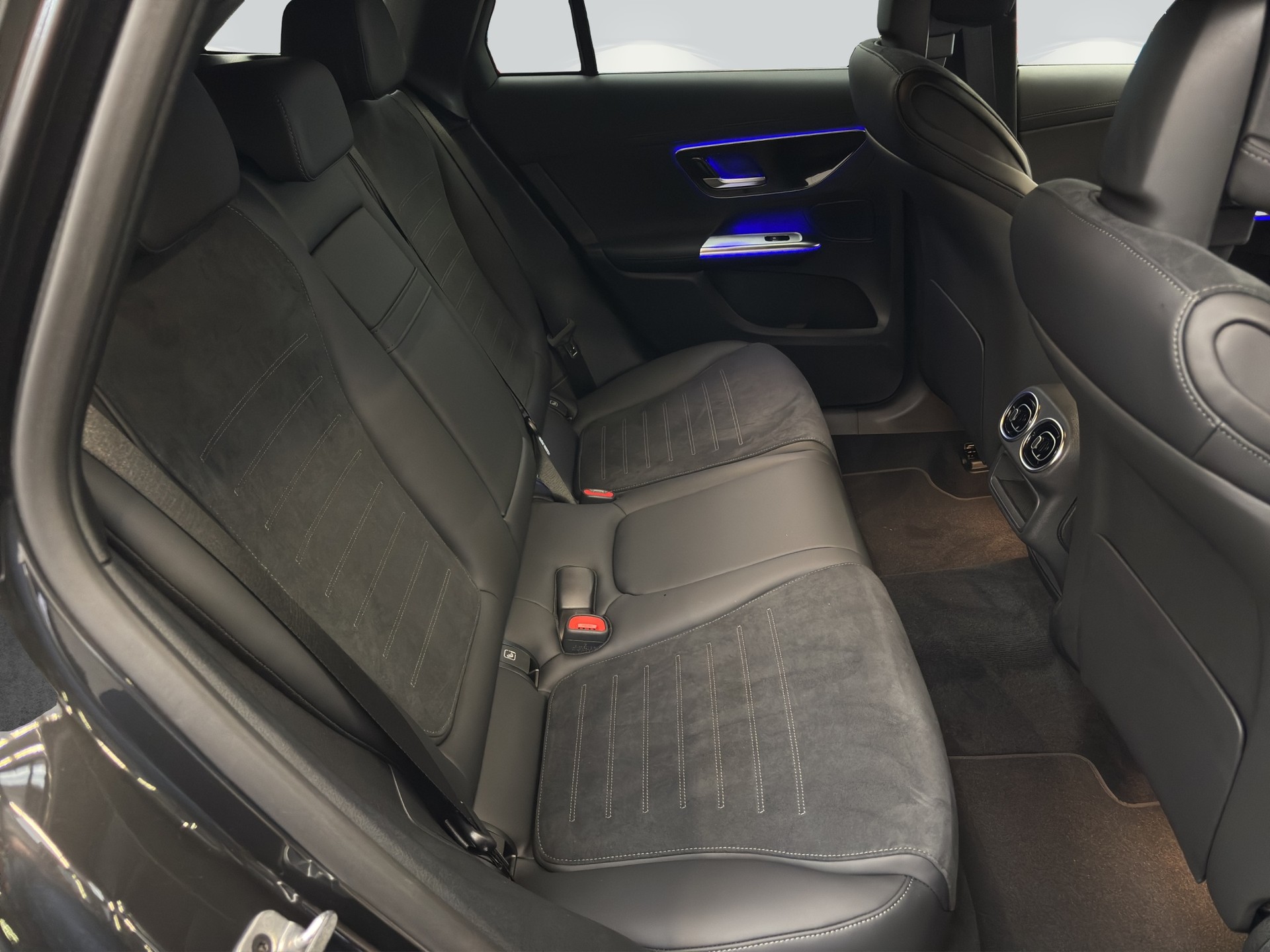 MERCEDES-BENZ GLC 220 d 4Matic 9G-Tronic - 12