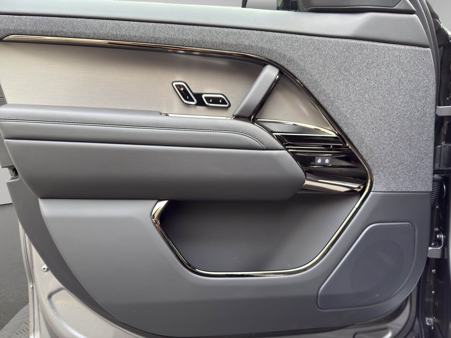 LAND ROVER Range Rover Sport 3.0 I6 300 Dynamic SE - 9