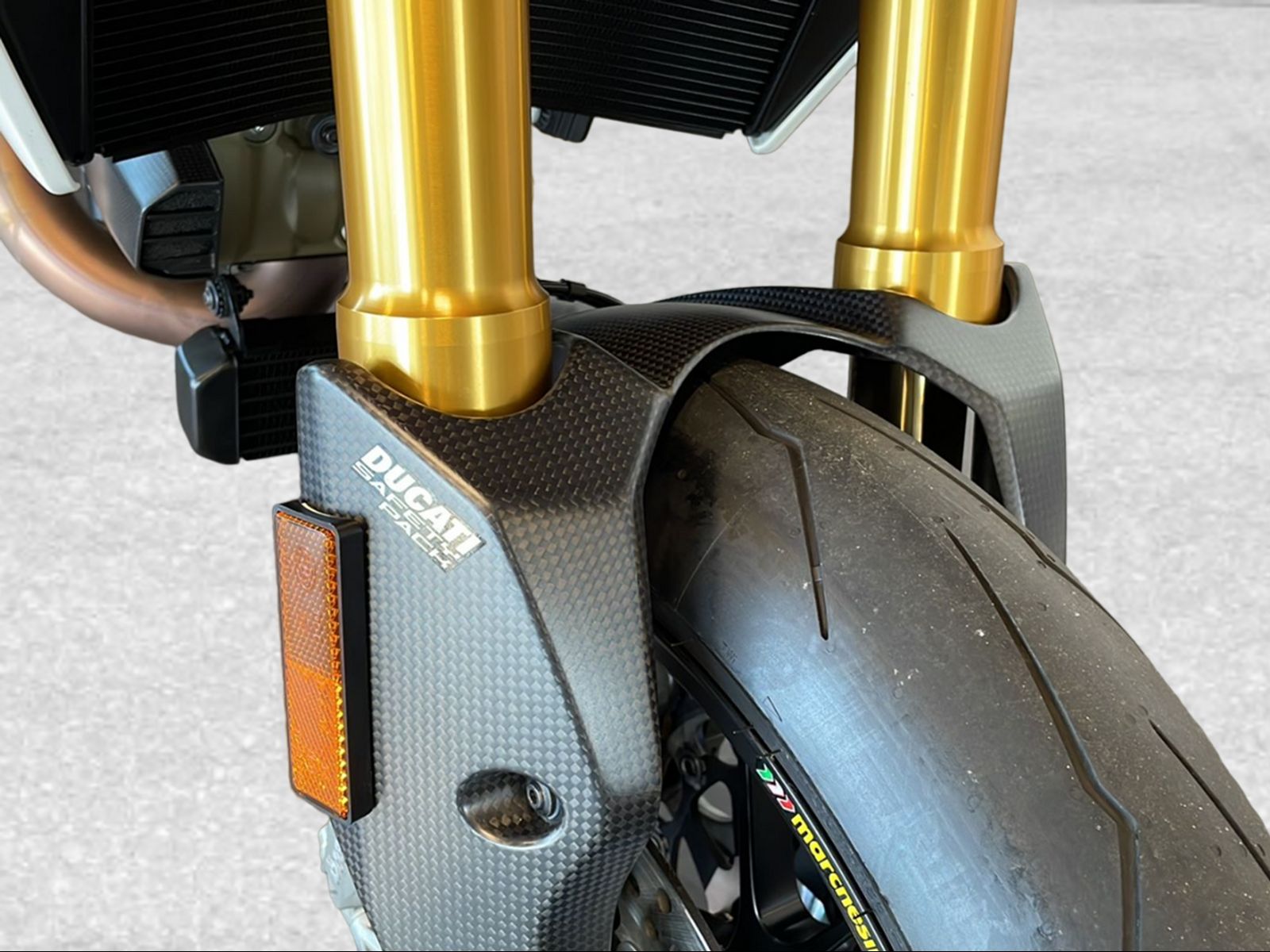 DUCATI 950 Hypermotard SP ABS - 10