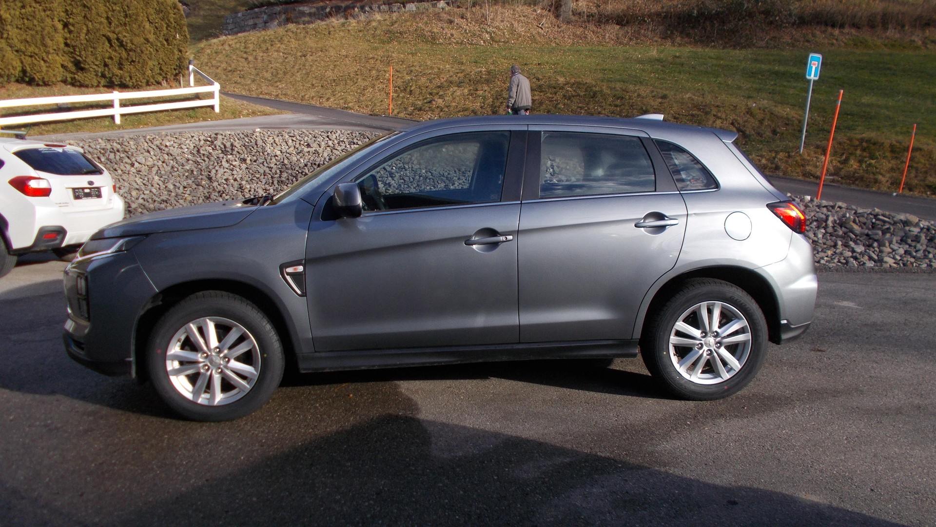 MITSUBISHI ASX 2.0 MIVEC Value 4WD Automat - 3