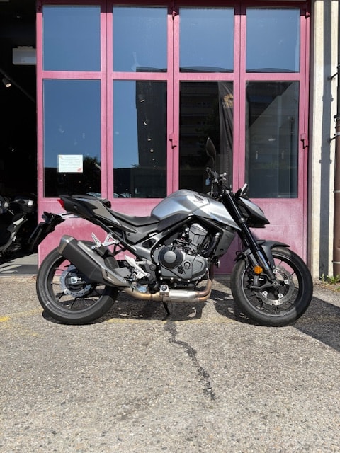HONDA CB 750 Hornet - 2