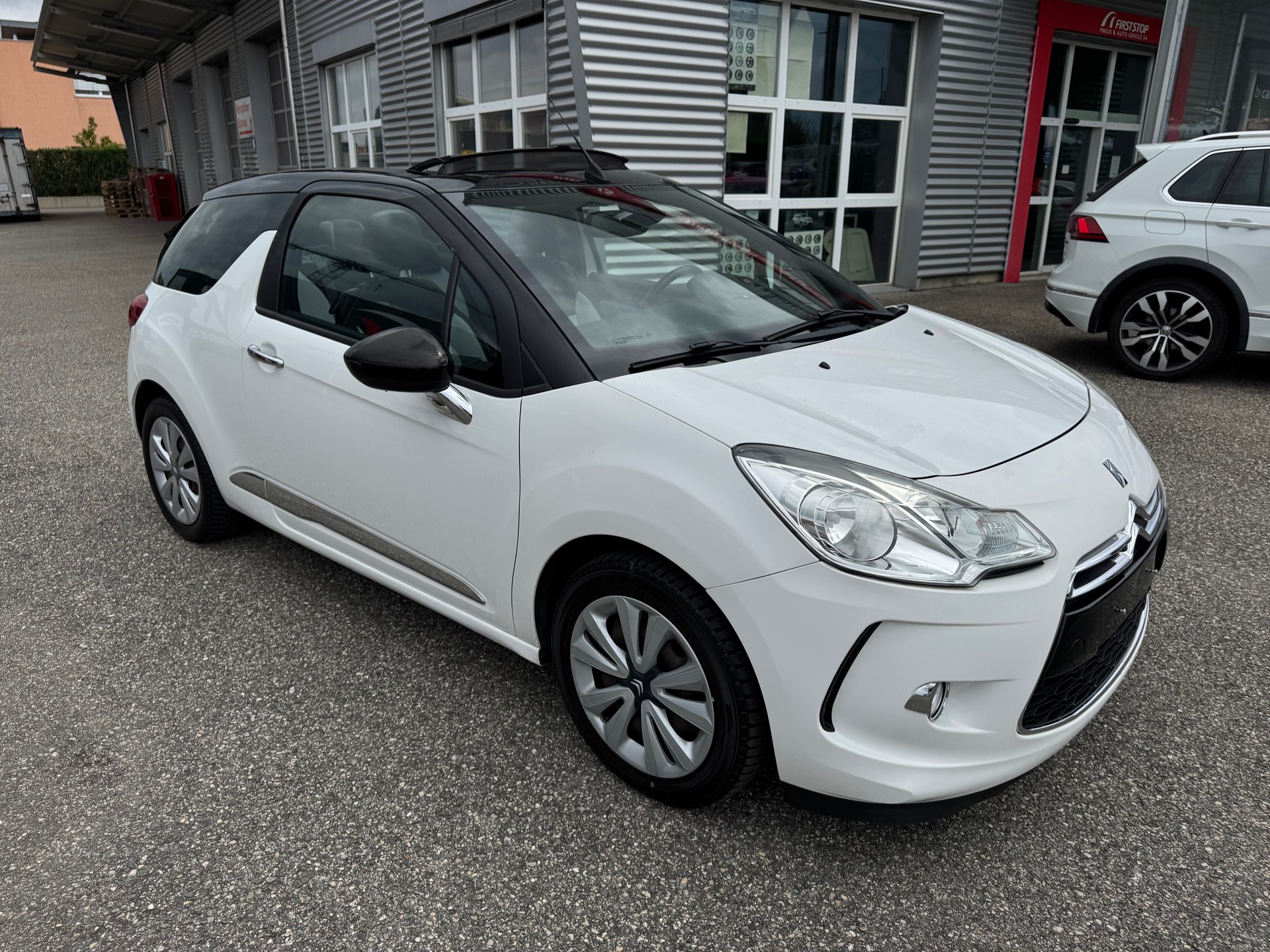 DS AUTOMOBILES DS3 Cabrio 1.2 VTi Chic - 8