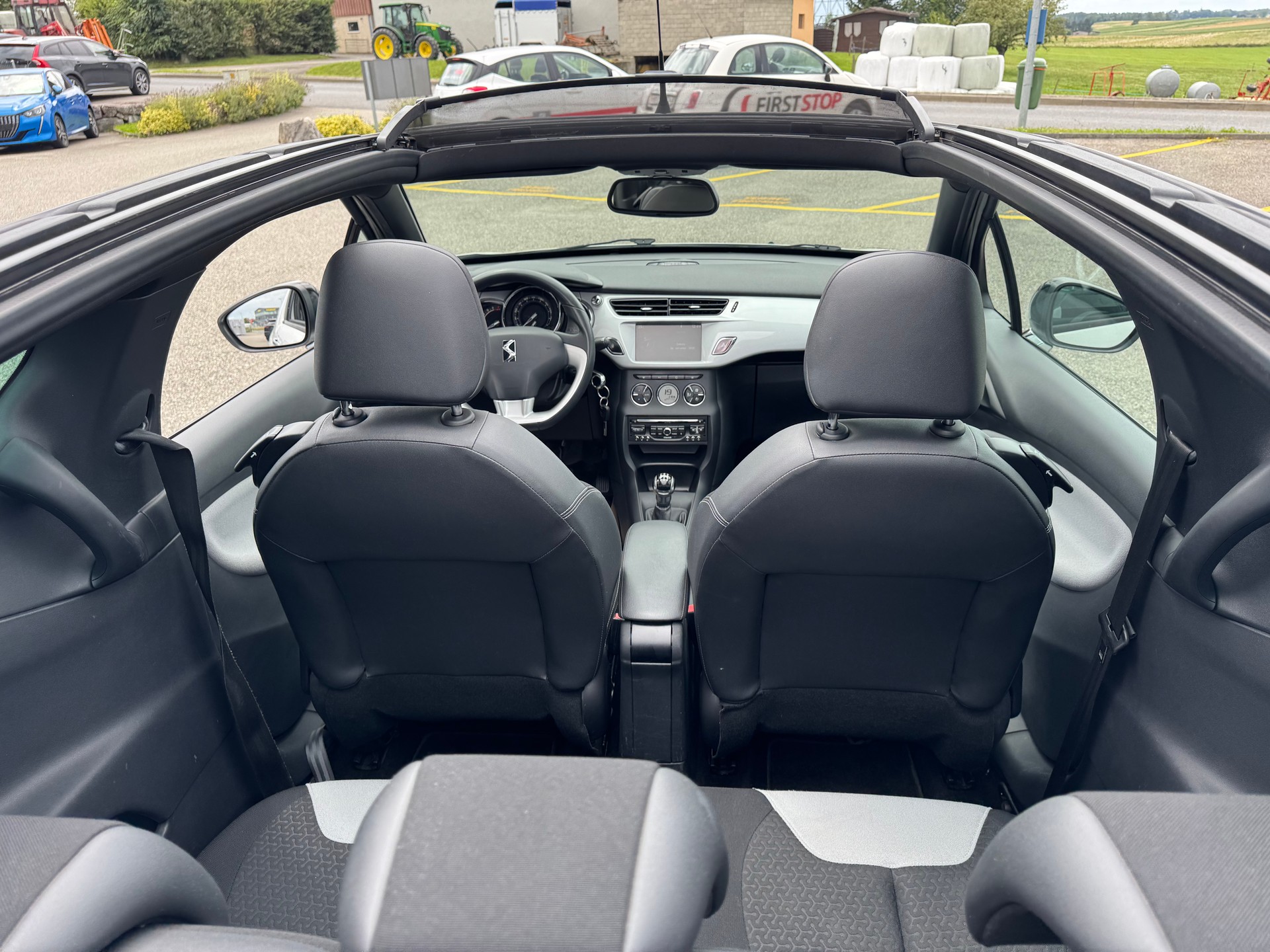 DS AUTOMOBILES DS3 Cabrio 1.2 VTi Chic - 12