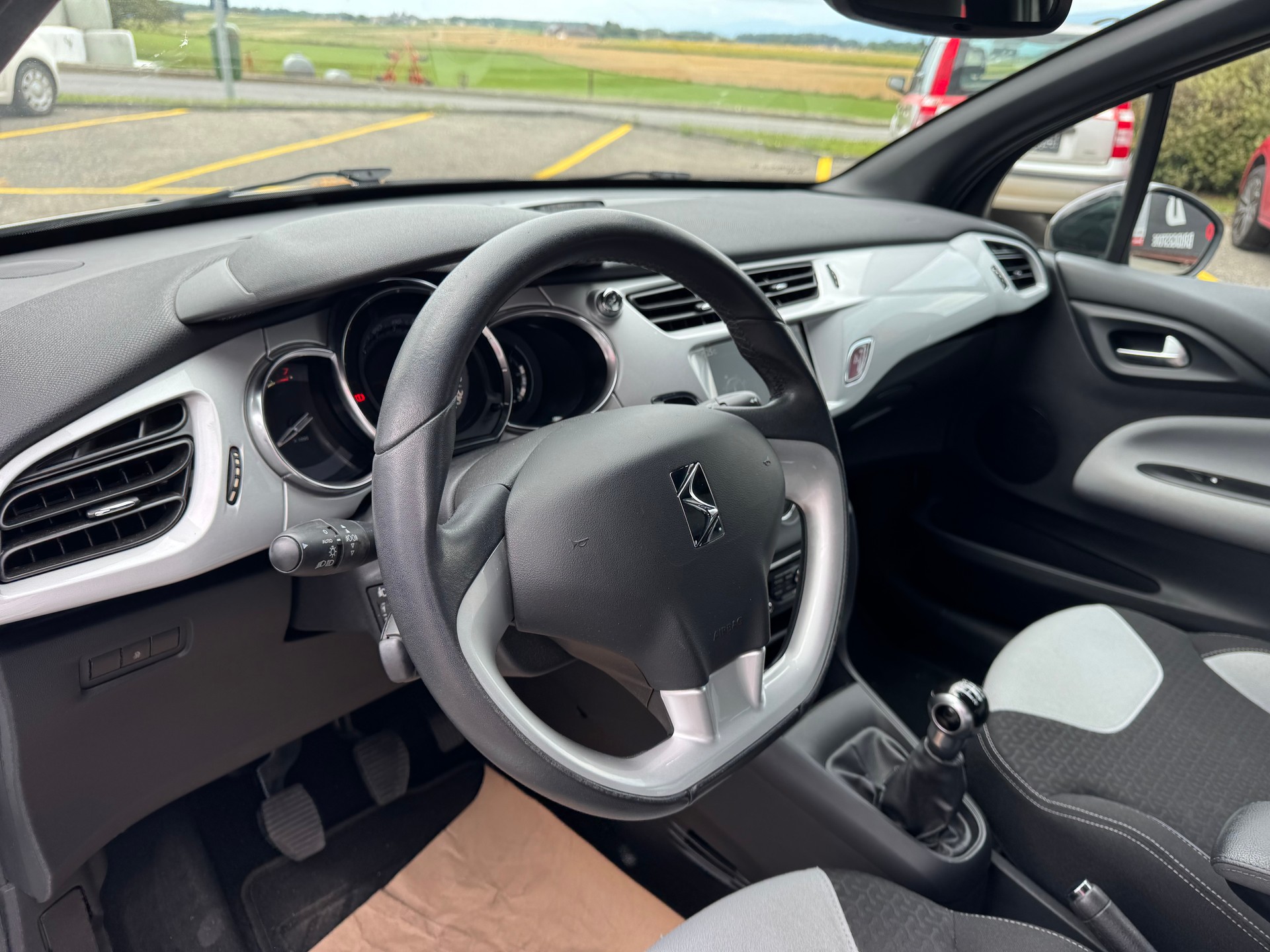 DS AUTOMOBILES DS3 Cabrio 1.2 VTi Chic - 7