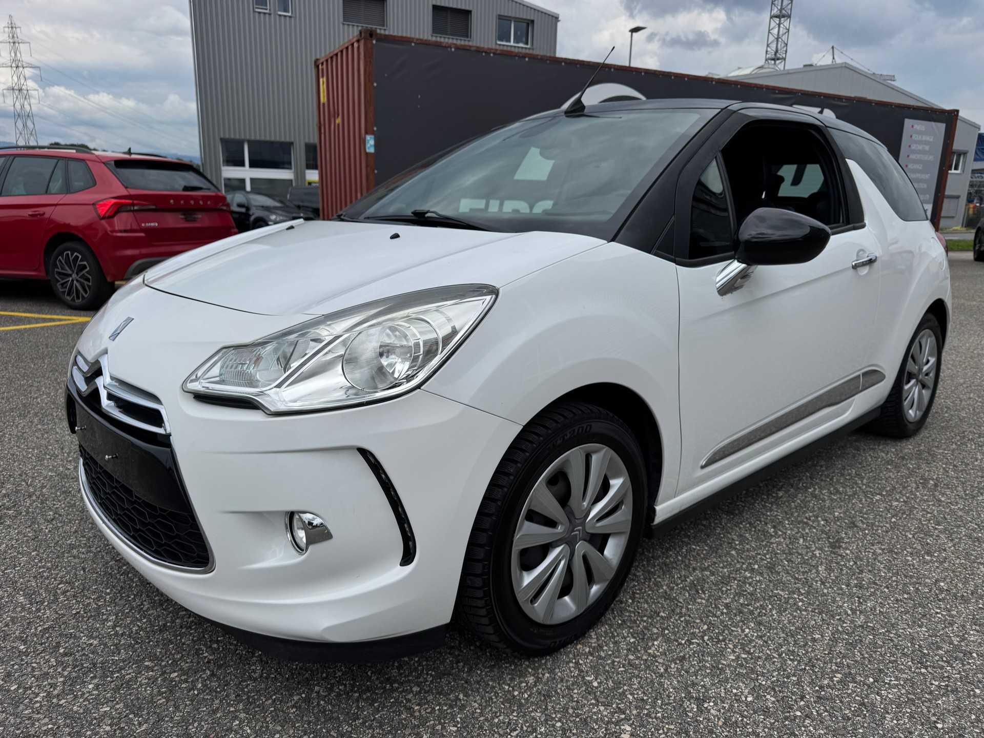 DS AUTOMOBILES DS3 Cabrio 1.2 VTi Chic - 2