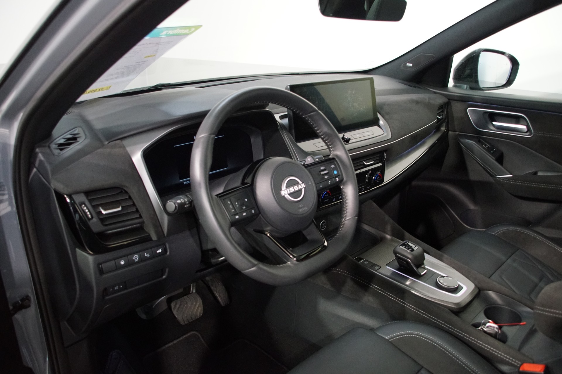 NISSAN Qashqai 1.3 DIG-T MHEV *N-Design* Xtronic 4x4 CH - 13