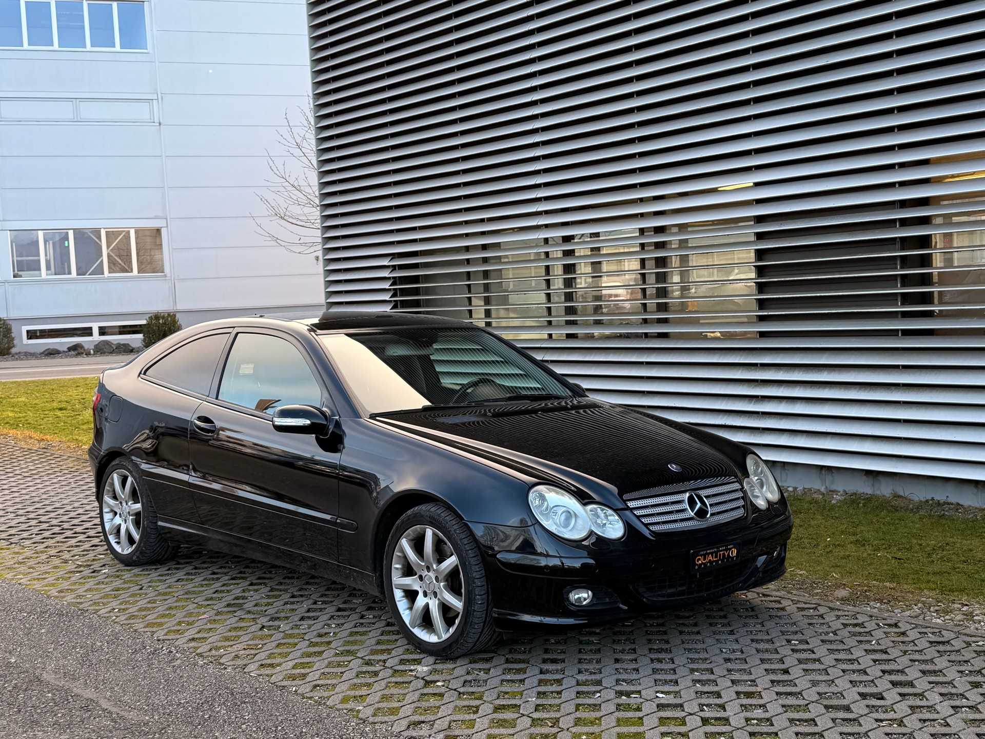 MERCEDES-BENZ C 230 Sport Edition AMG - 4
