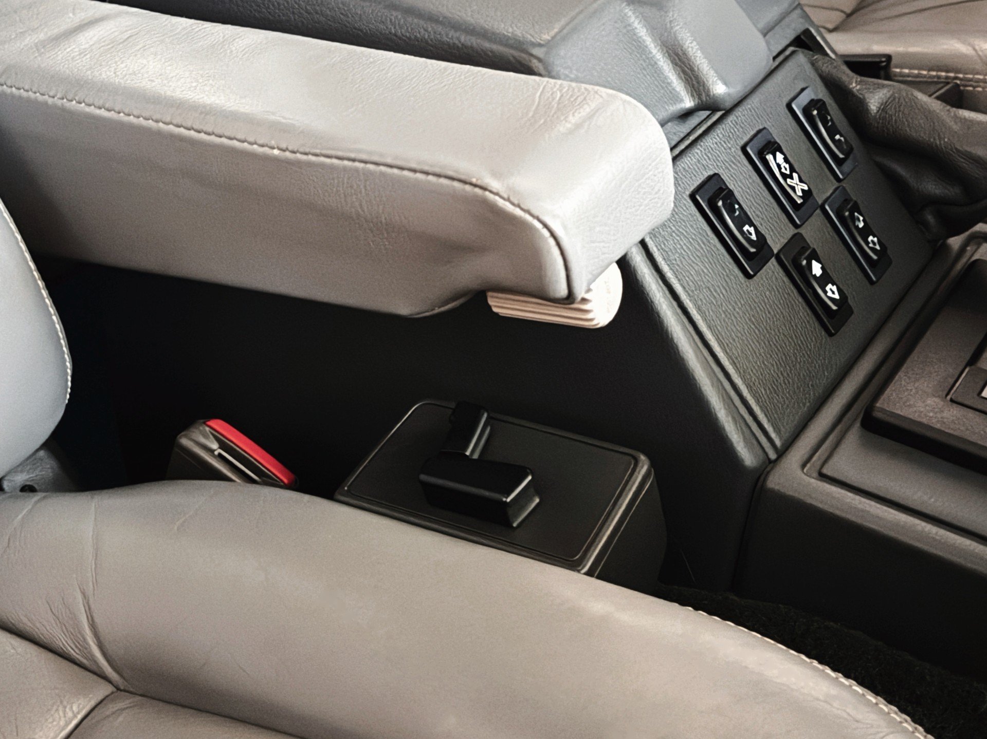 LAND ROVER Range Rover 3.5 Vogue Injection A - 19