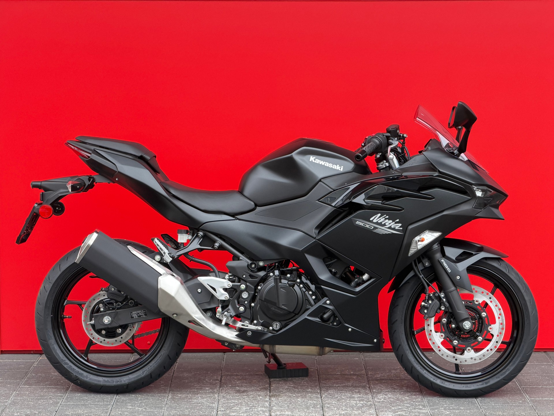 KAWASAKI Ninja 500 - 1
