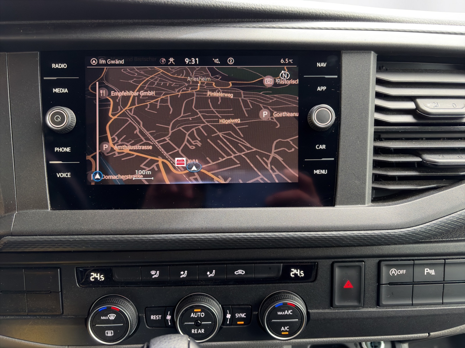 VW T6.1 Caravelle 2.0 TDI Trendline Liberty DSG LWB - 9