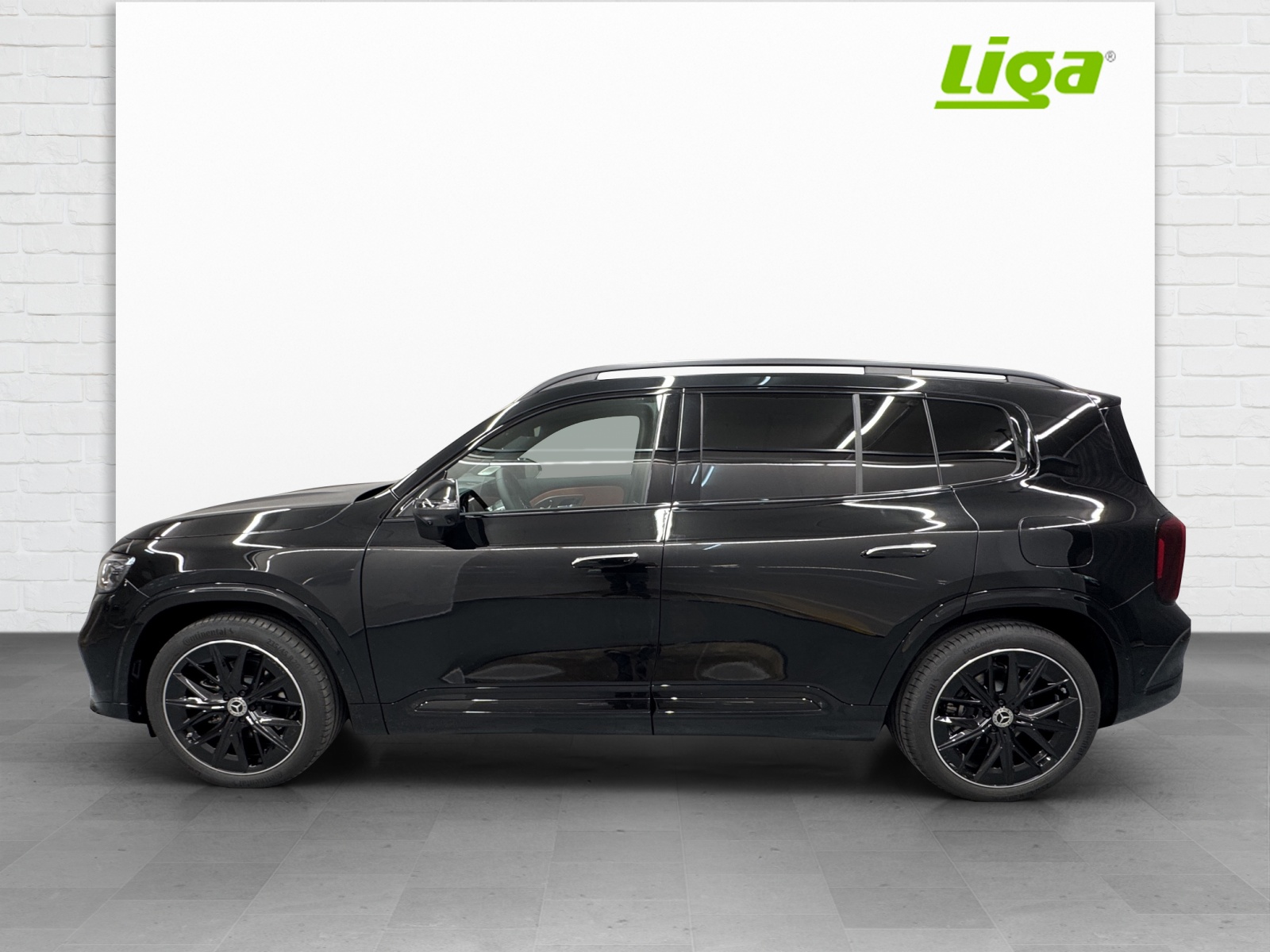 MERCEDES-BENZ GLB 220 4Matic - 3