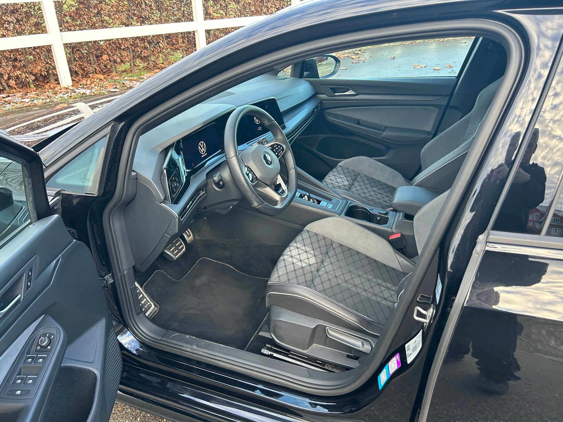 VW Golf 1.5 eTSI mHEV ACT R-Line DSG - 10
