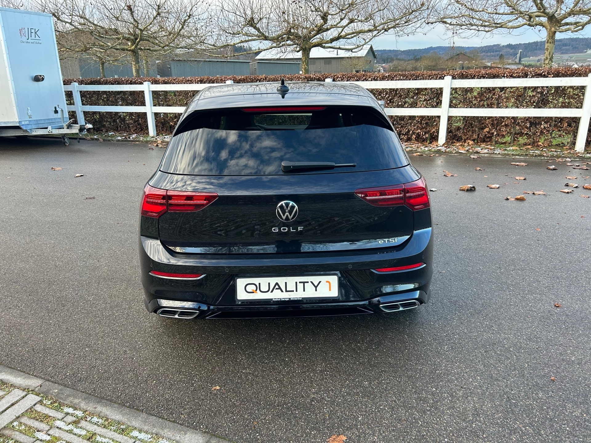 VW Golf 1.5 eTSI mHEV ACT R-Line DSG - 4