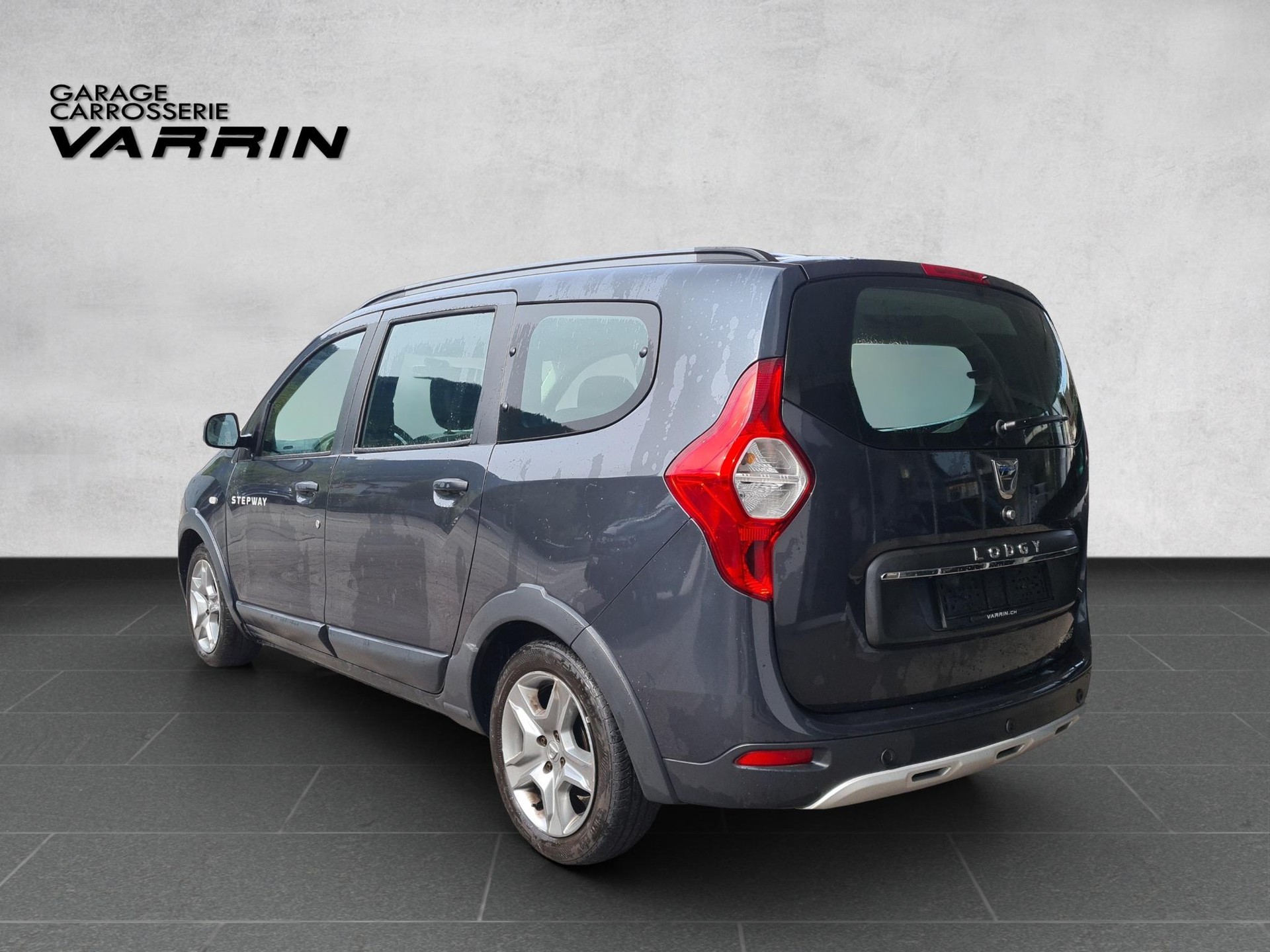DACIA Lodgy 1.3 TCe Stepway S/S 7P - 4
