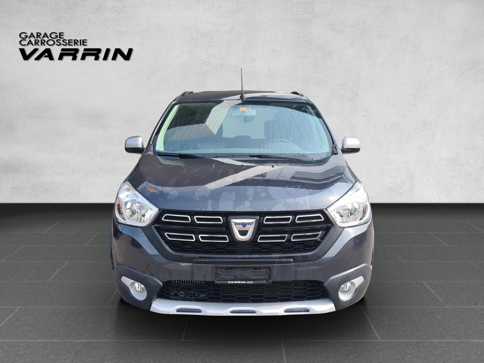 DACIA Lodgy 1.3 TCe Stepway S/S 7P - 2