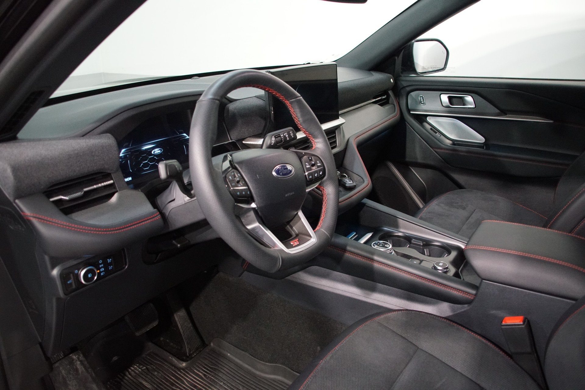 FORD Explorer 3.0 ST Benzin 400 PS - 11