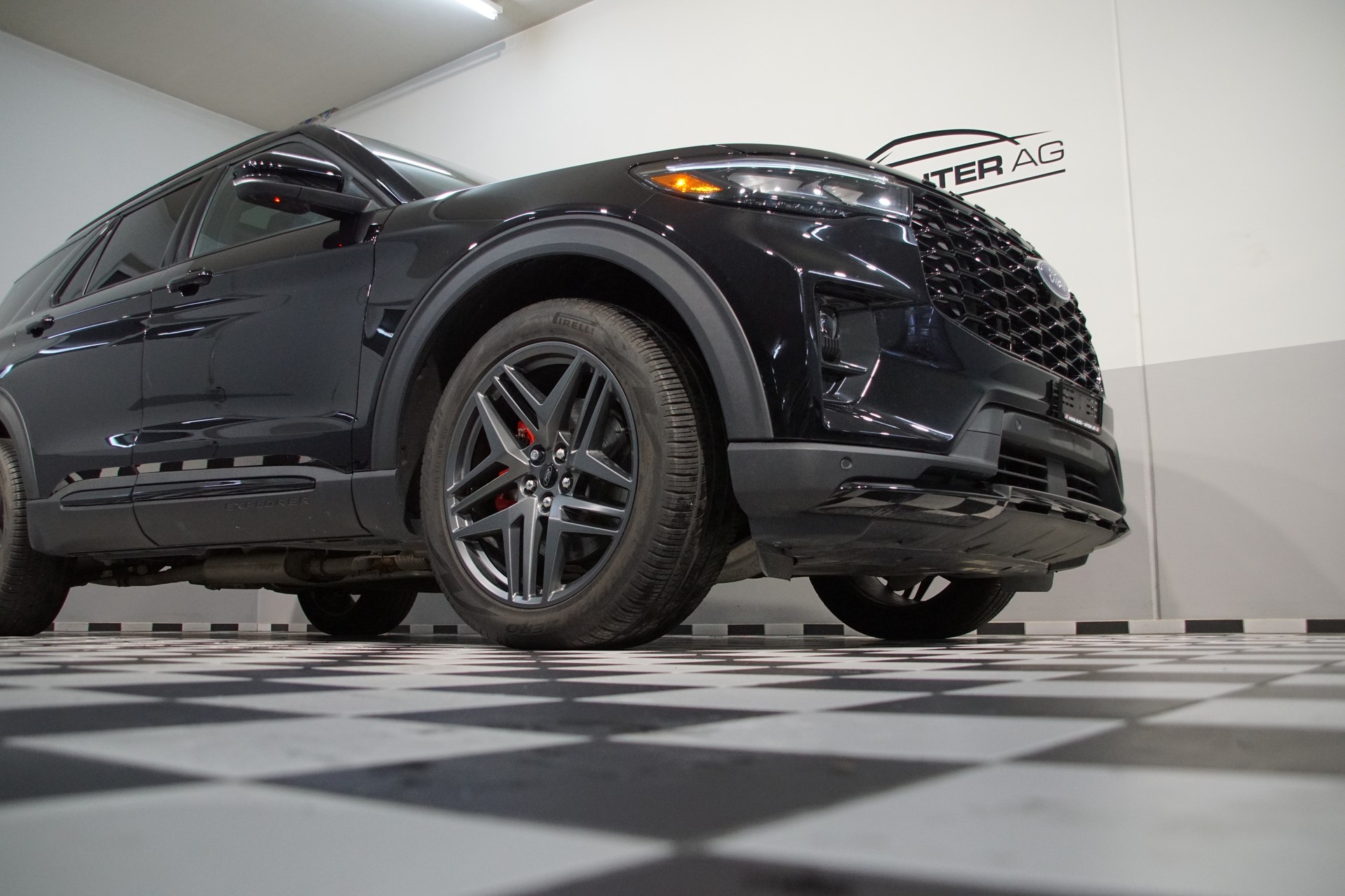 FORD Explorer 3.0 ST Benzin 400 PS - 2