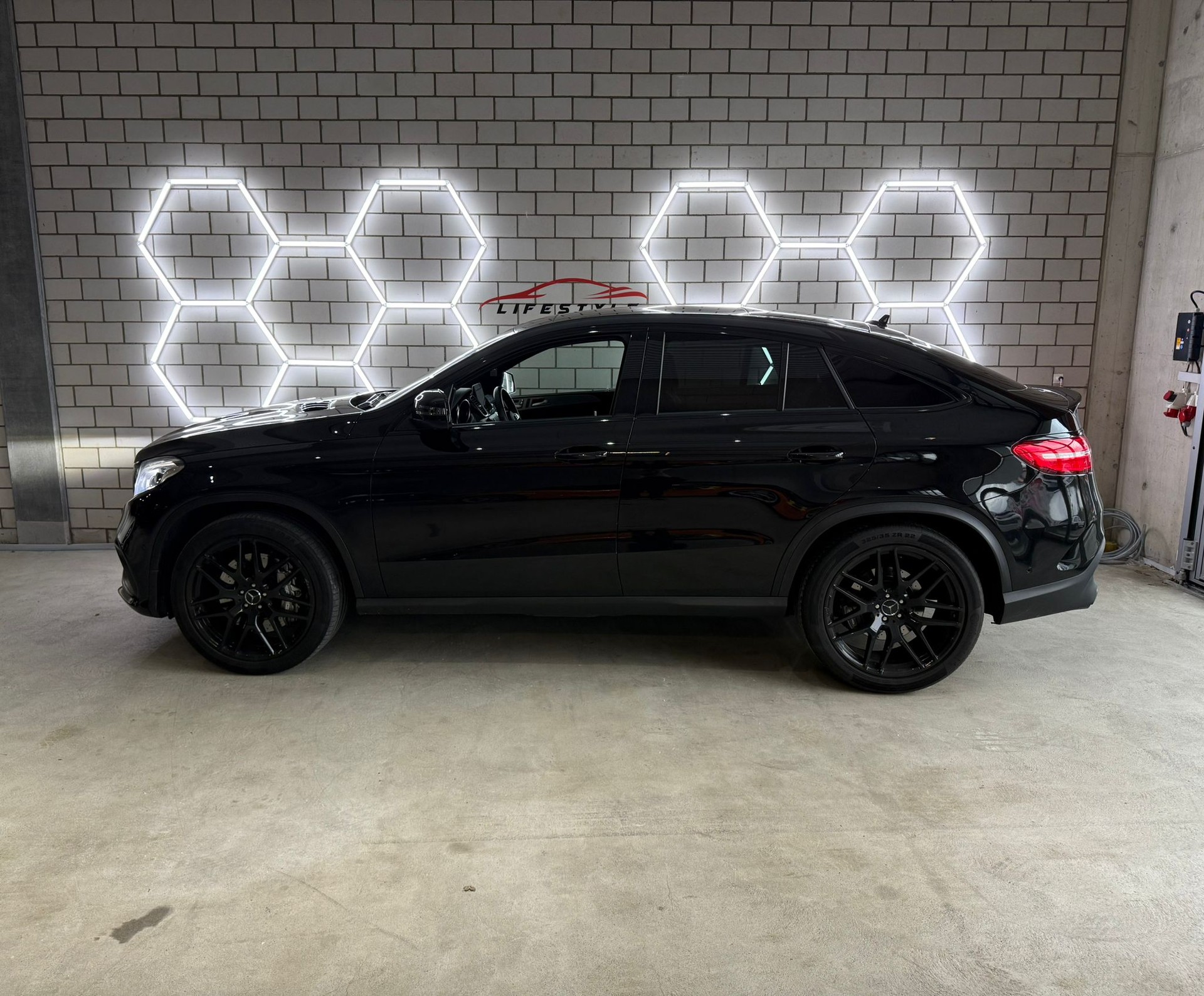 MERCEDES-BENZ GLE Coupé 63 AMG 4Matic Speedshift - 2