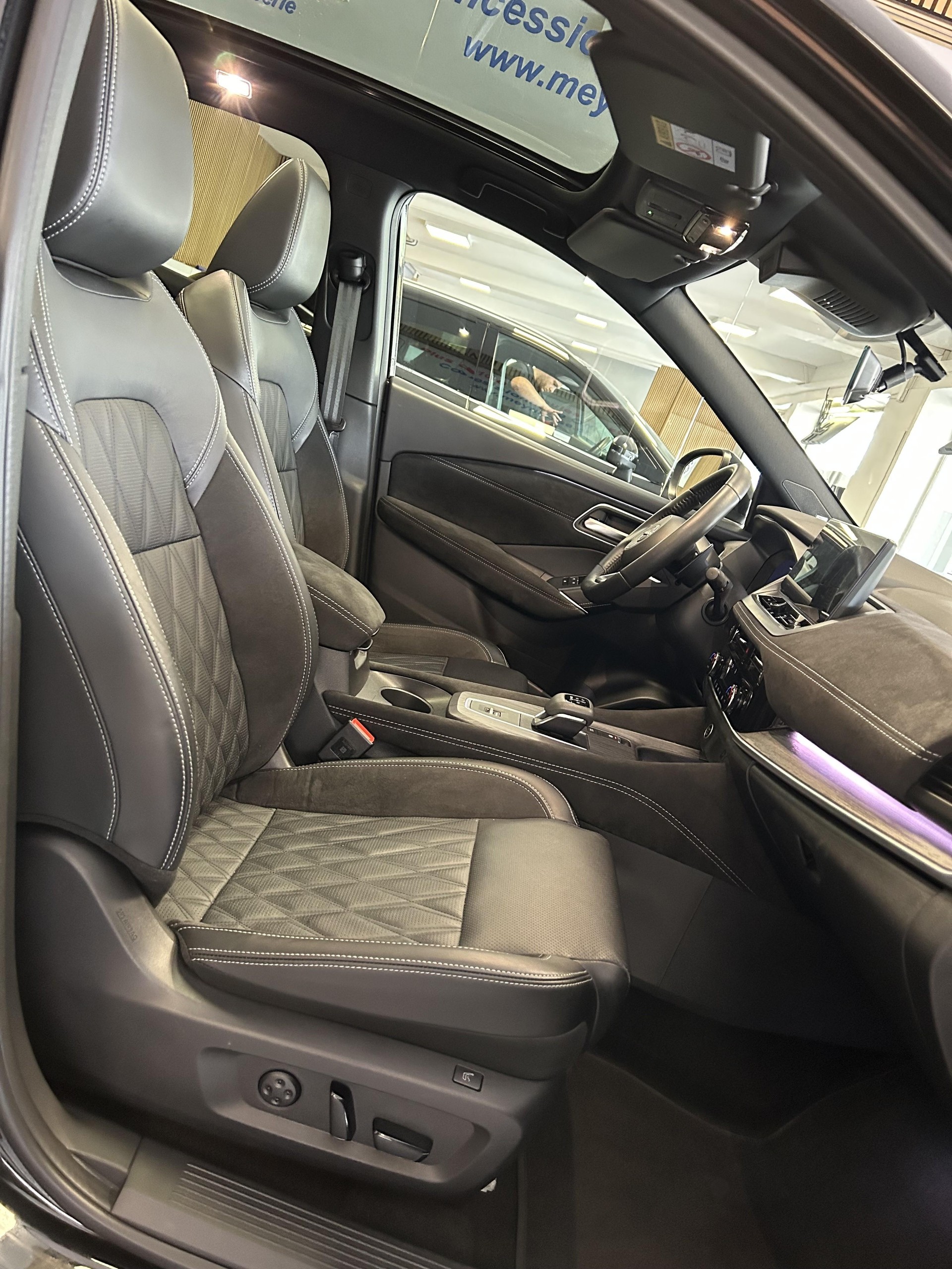 NISSAN Qashqai 1.3 DIG-T 158 Tekna+ - 21