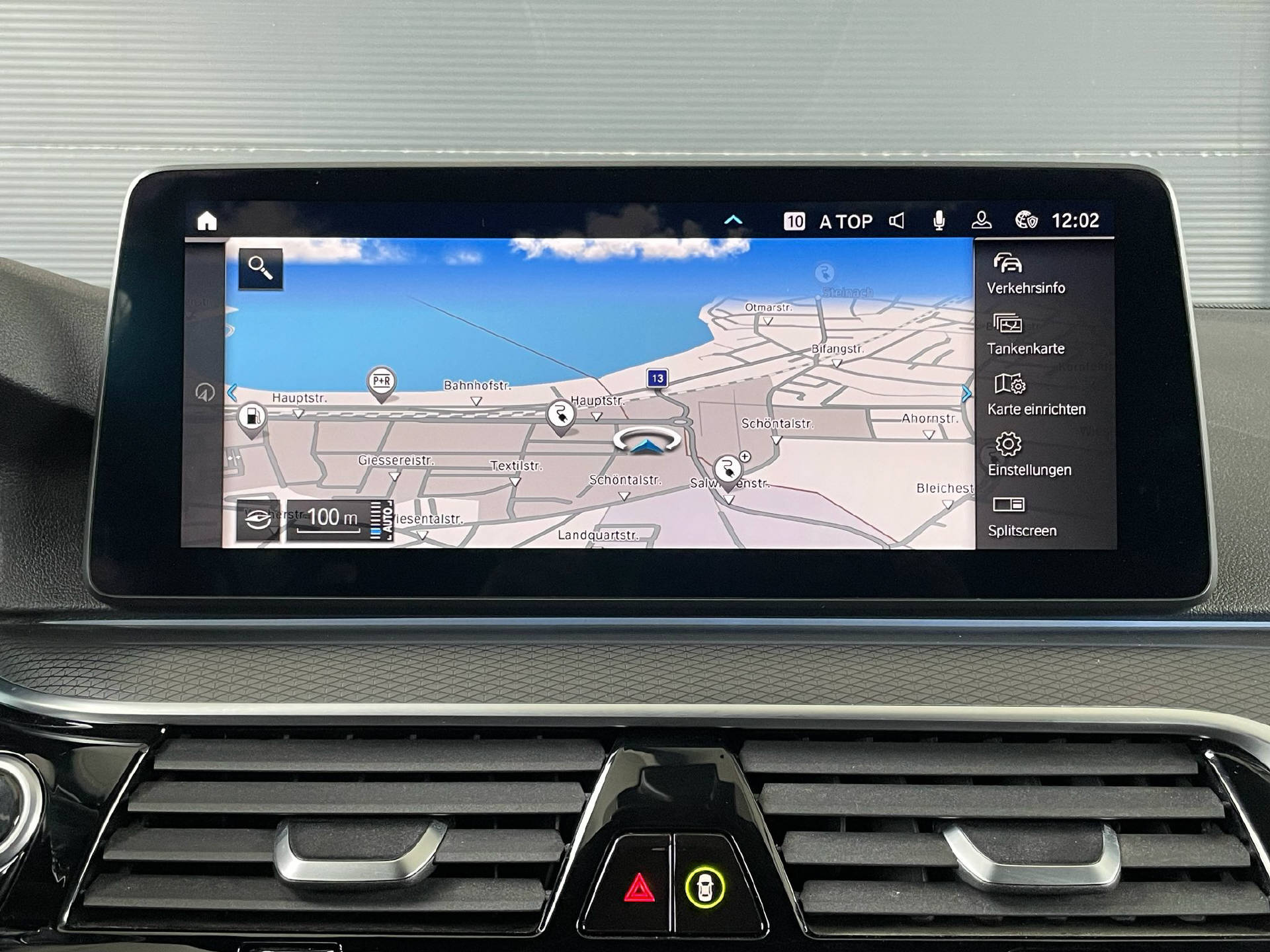 BMW 530e xDrive SAG Touring-10