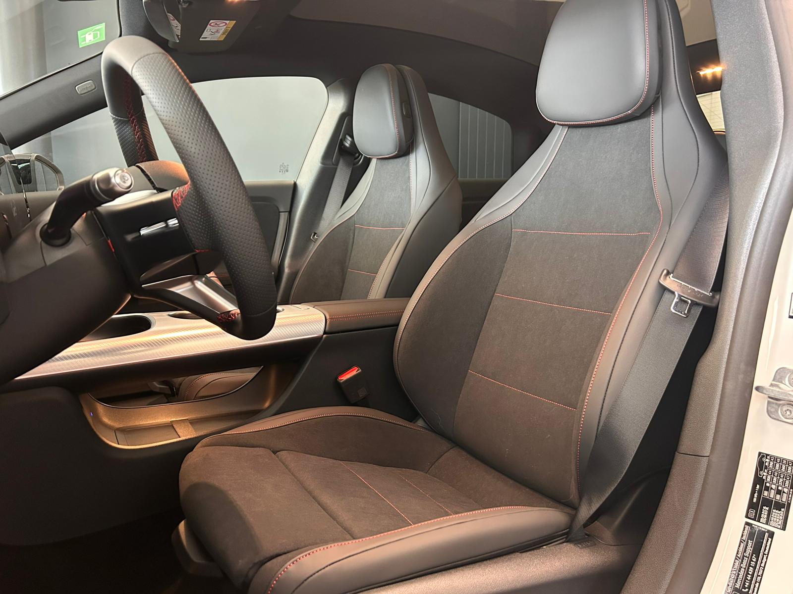 MERCEDES-BENZ CLA 350 4 Matic 85 kWh EQ - 9