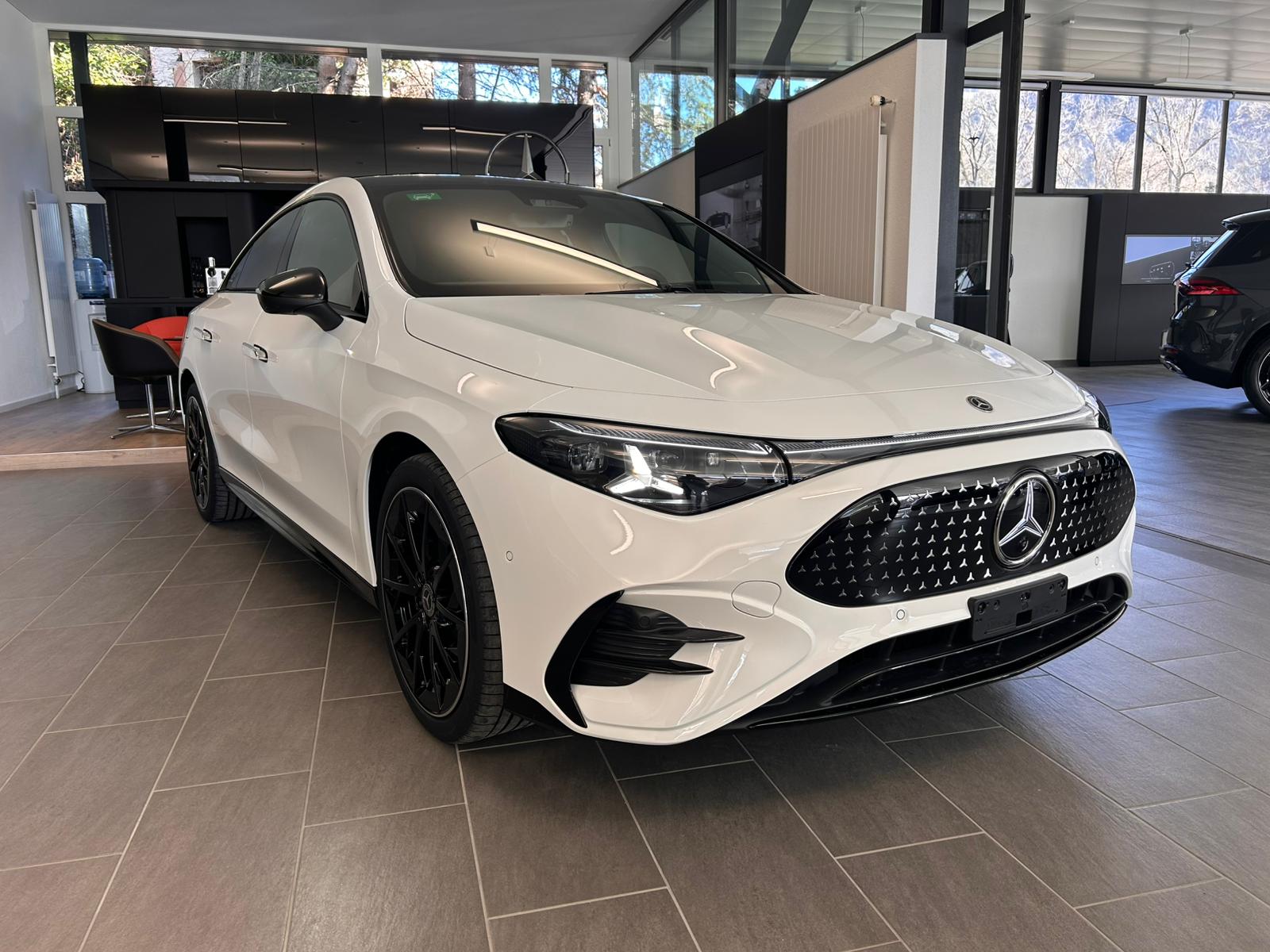 MERCEDES-BENZ CLA 350 4 Matic 85 kWh EQ - 6