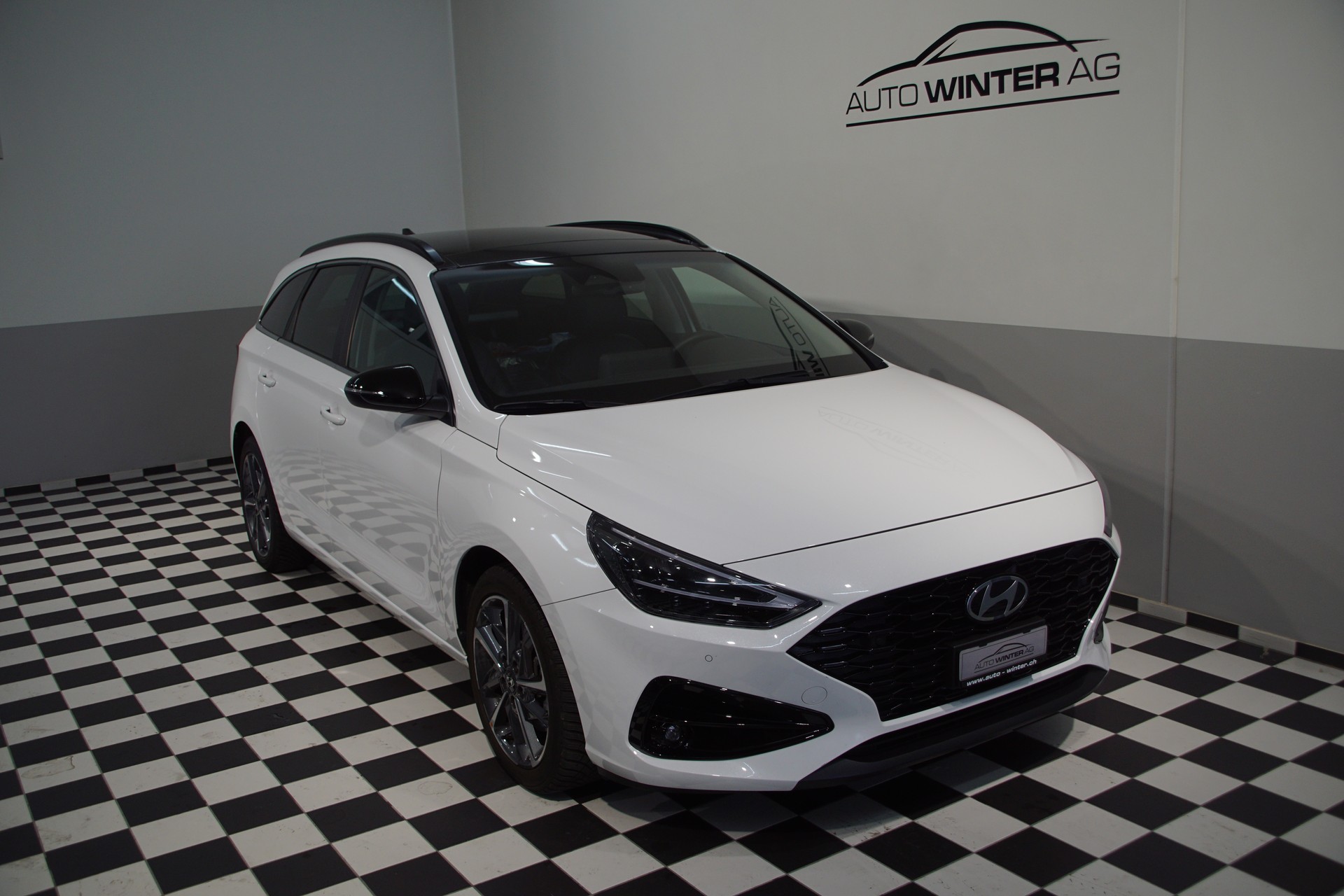 HYUNDAI i30 Wagon 1.5 T-GDi Vertex 48V MH DCT *swiss*