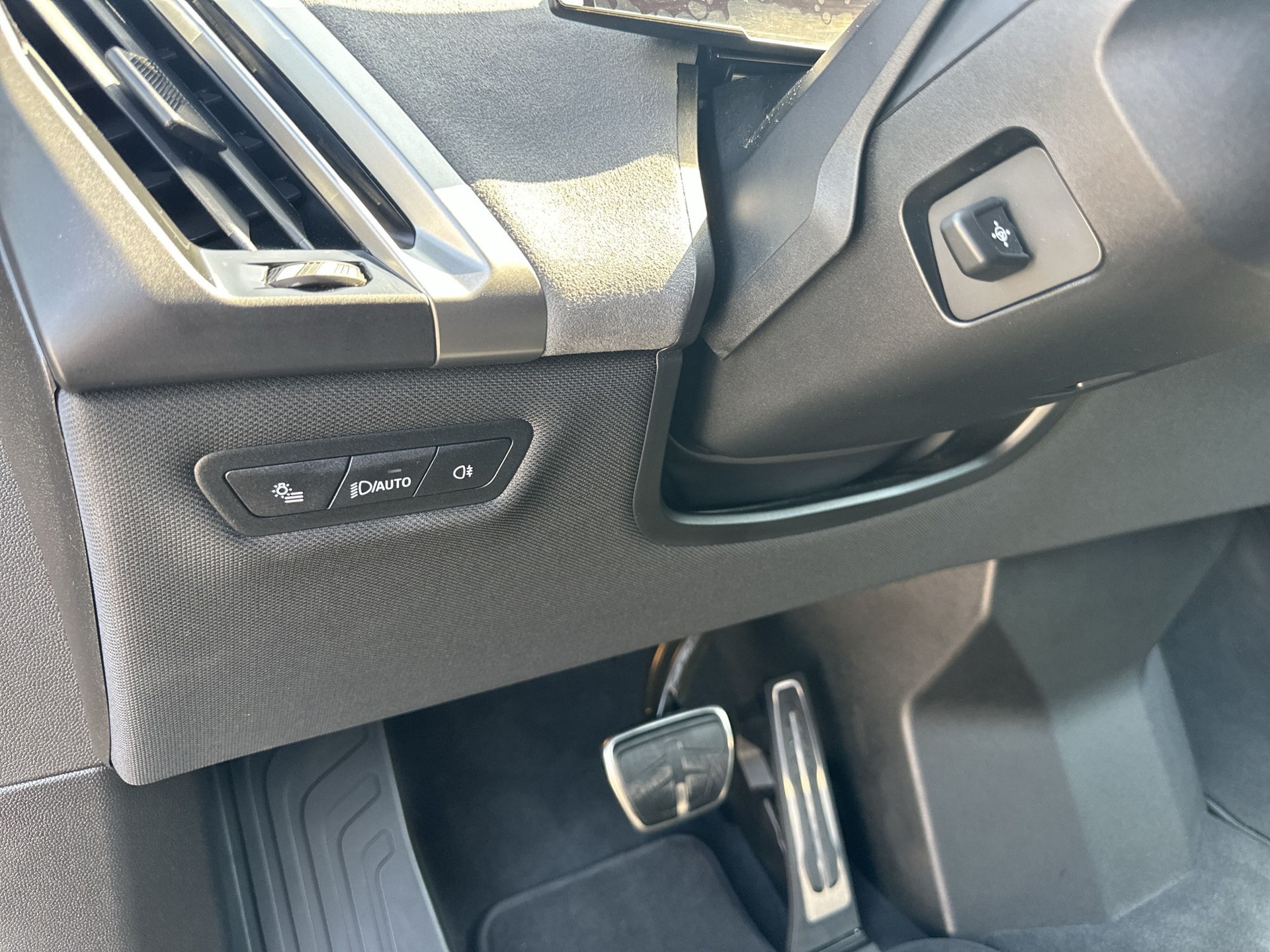 BMW iX xDrive60 M Sport Pro - 20