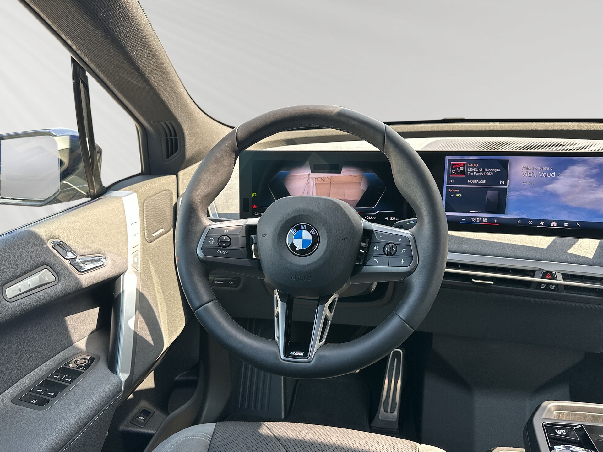 BMW iX xDrive60 M Sport Pro - 5