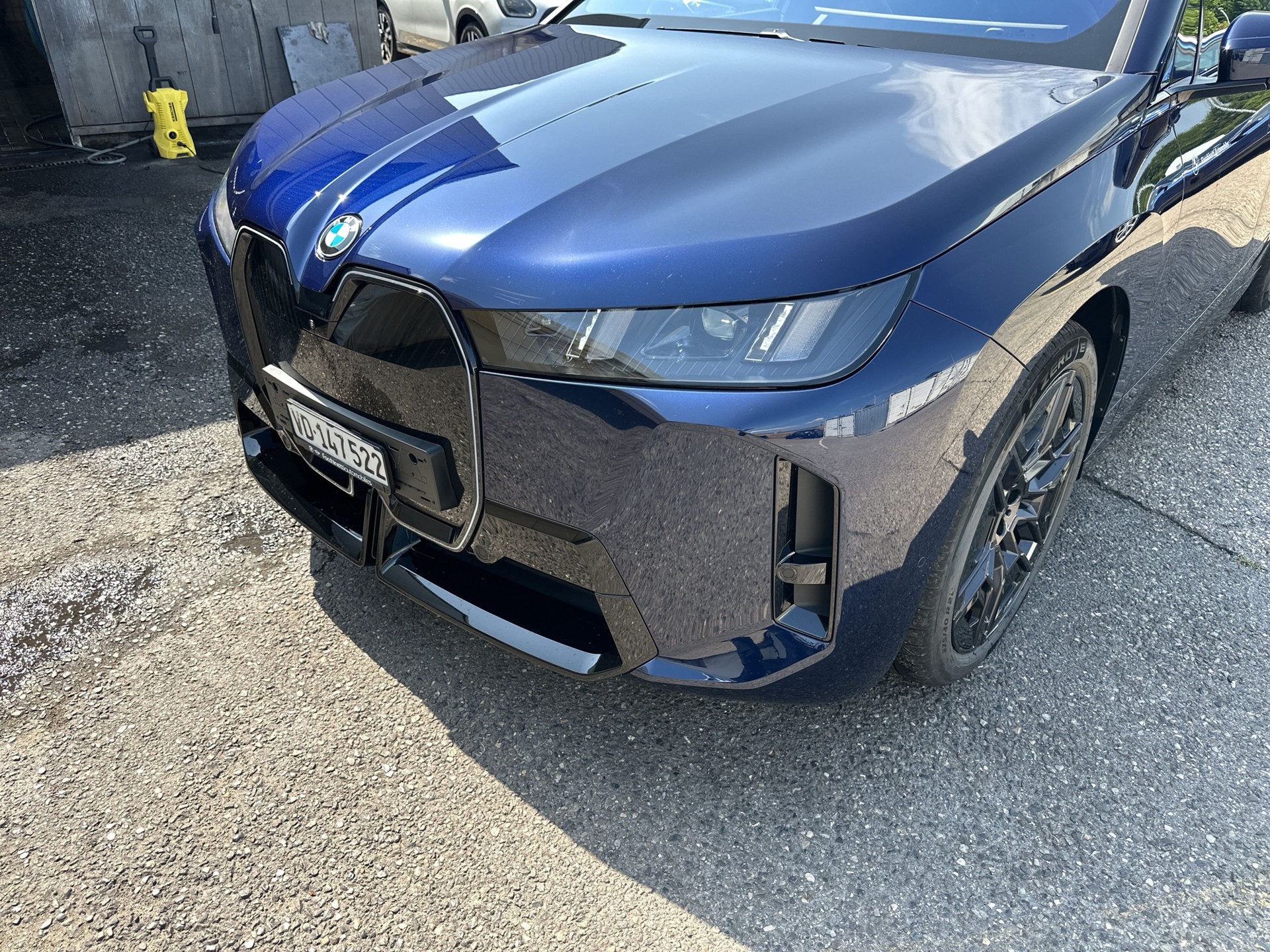 BMW iX xDrive60 M Sport Pro - 18