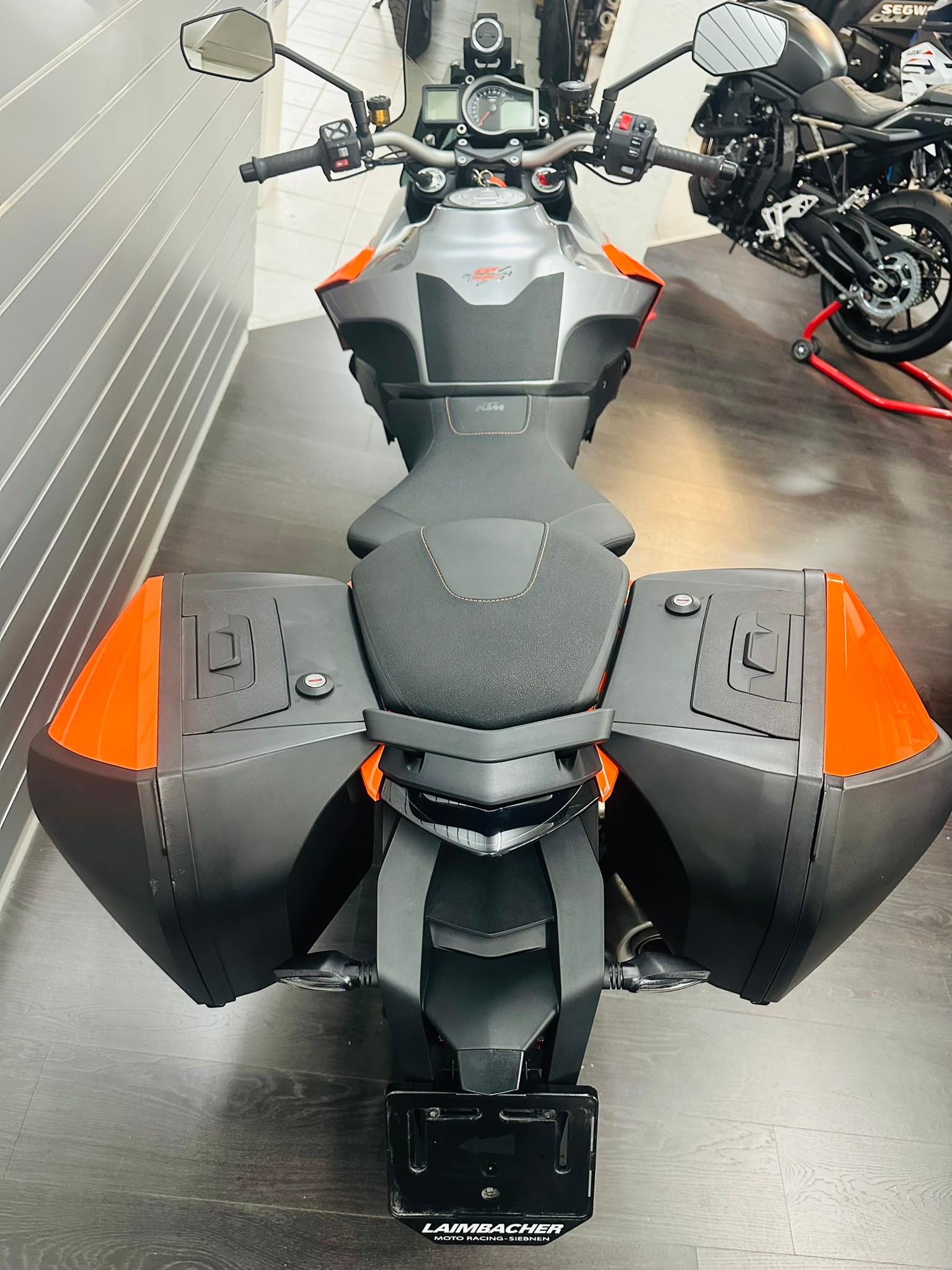 KTM 1290 Super Duke GT - 6