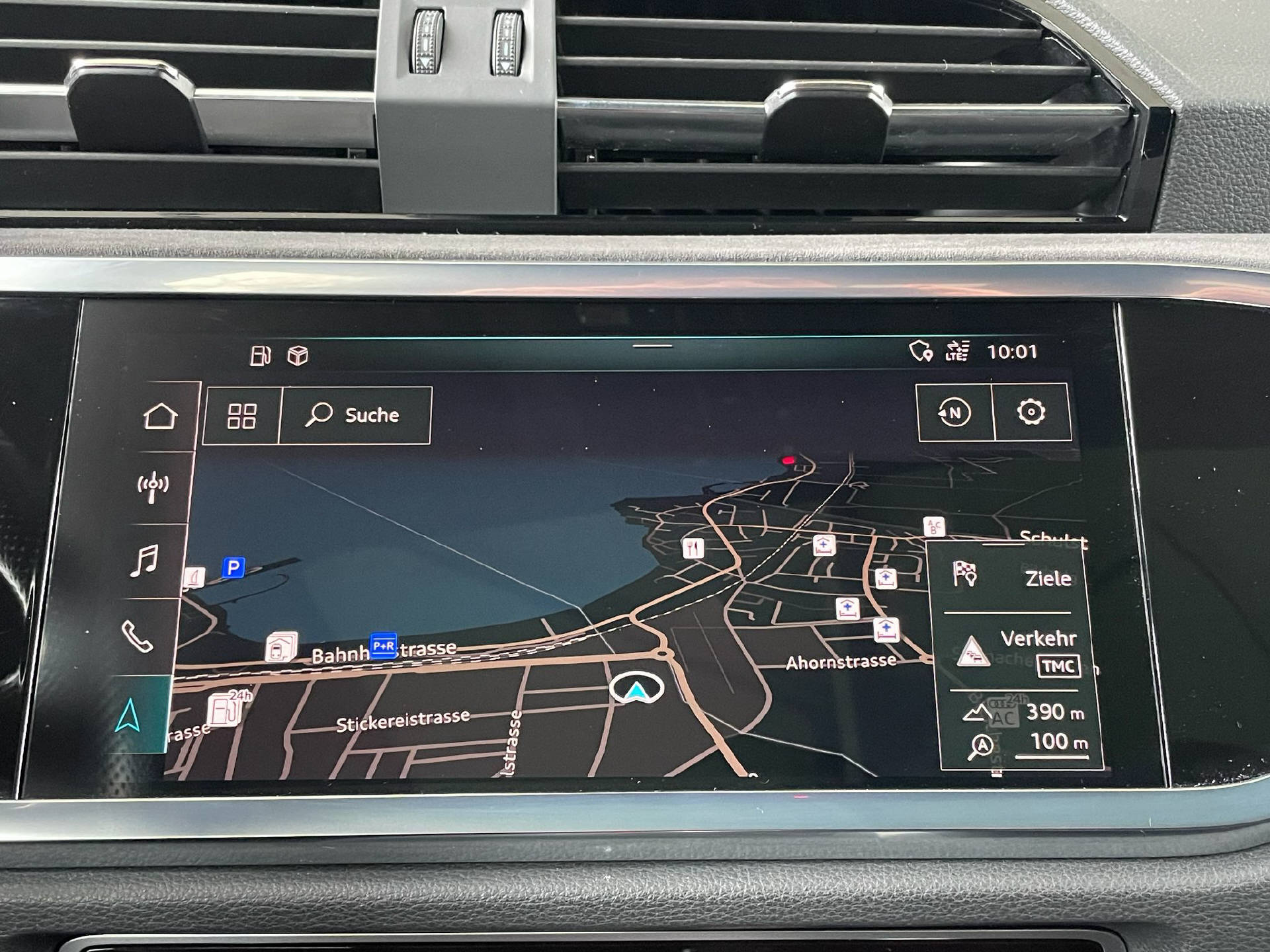 AUDI RS Q3 2.5 TFSI quattro S-Tronic-9