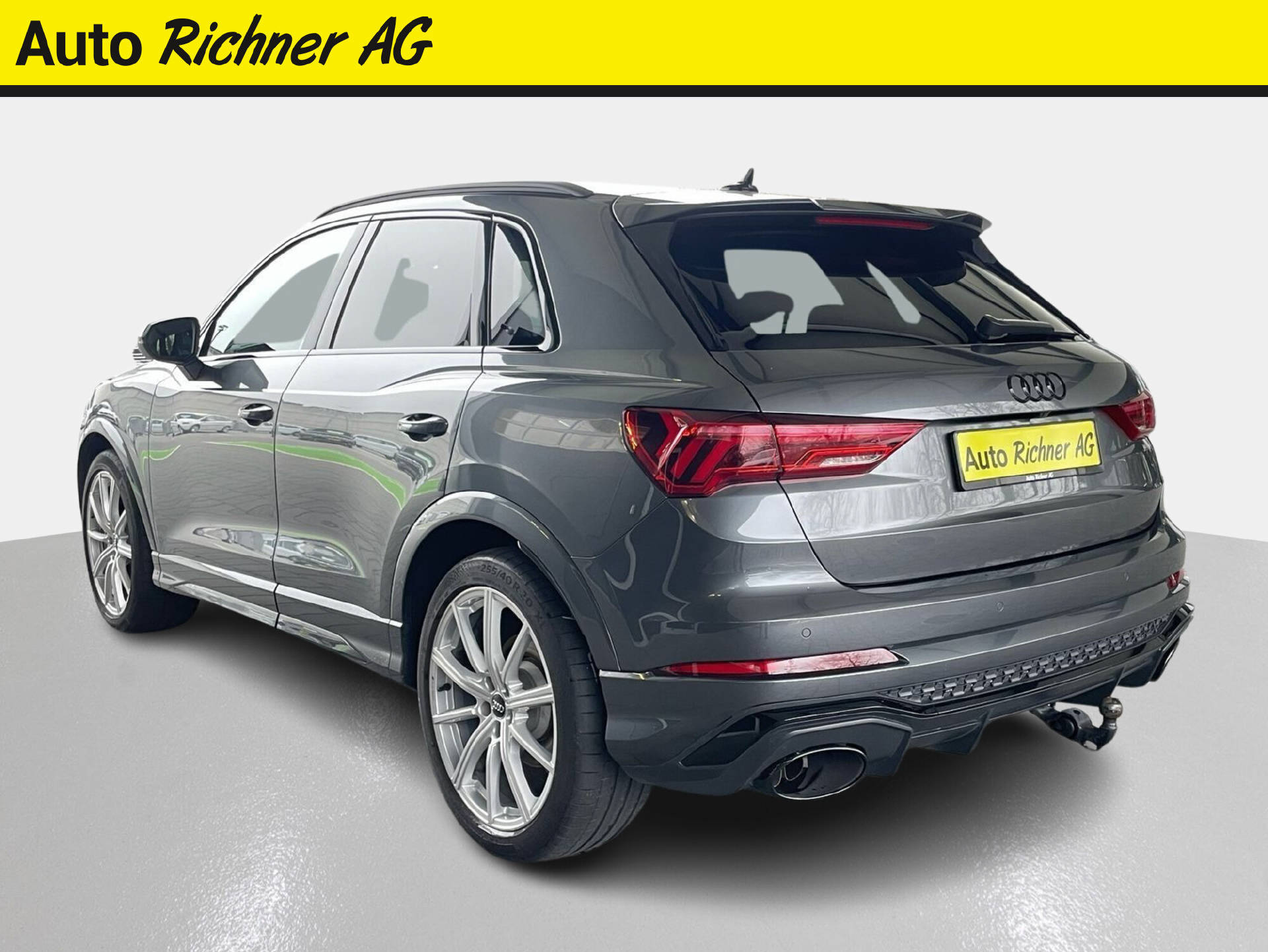 AUDI RS Q3 2.5 TFSI quattro S-Tronic-4