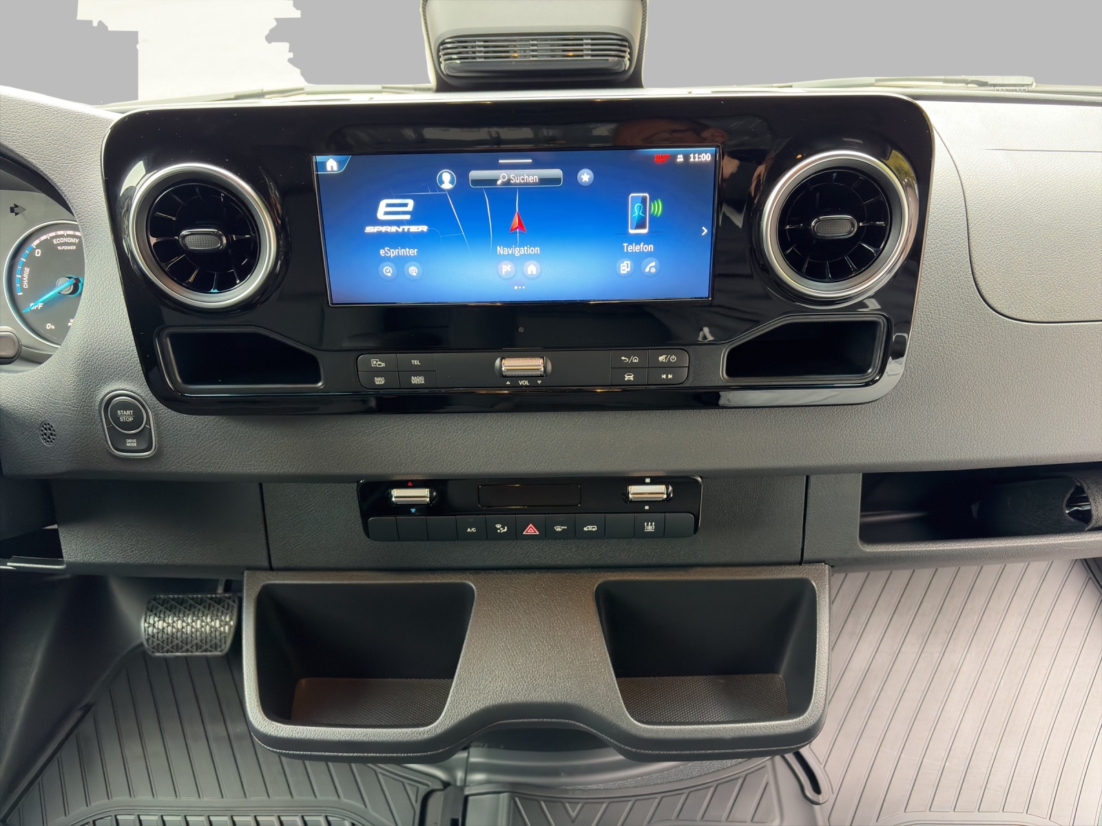 MERCEDES-BENZ eSprinter 320 81kWh Standard Pro WORKER - 14