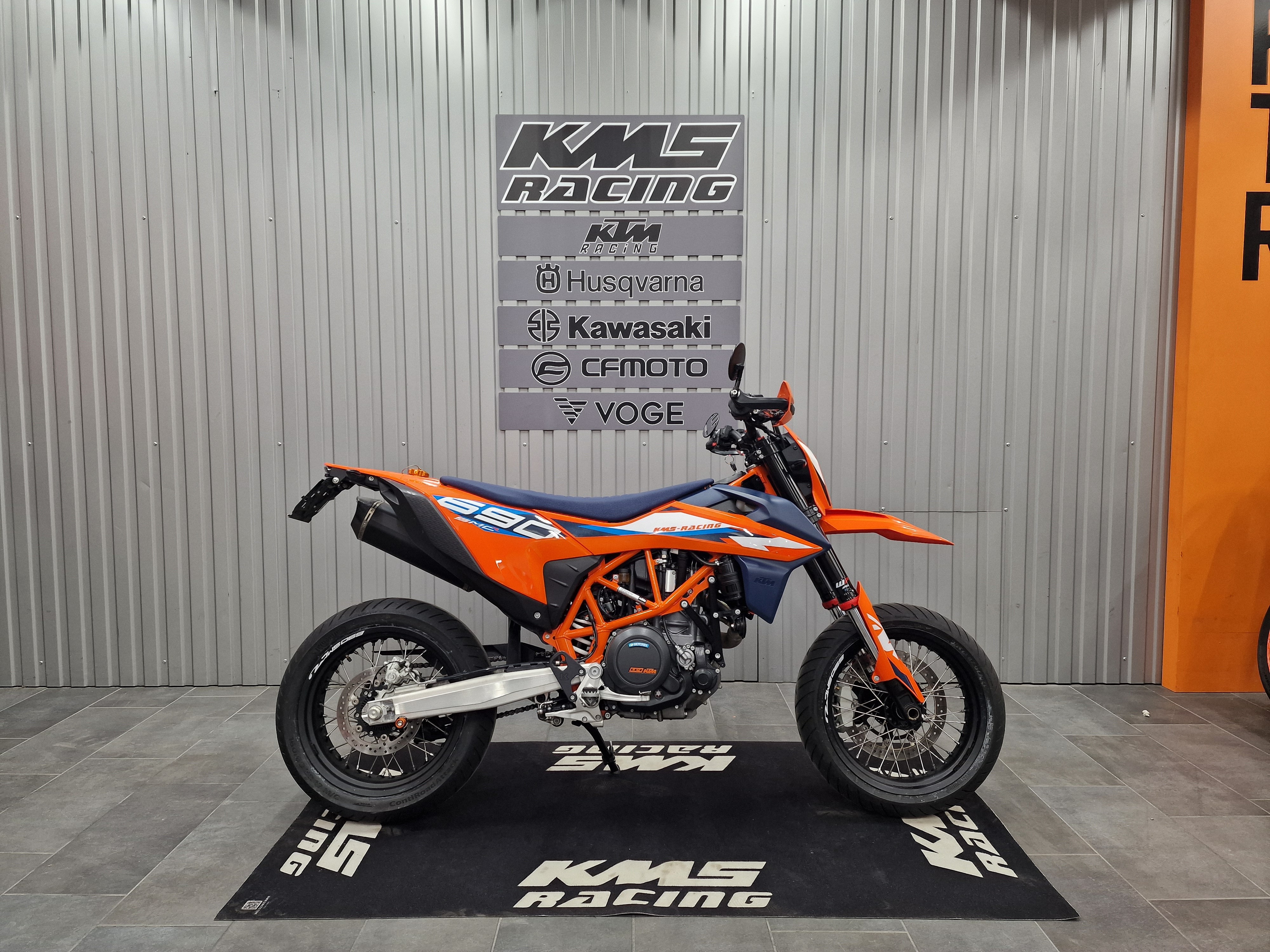 KTM 690 SMC R