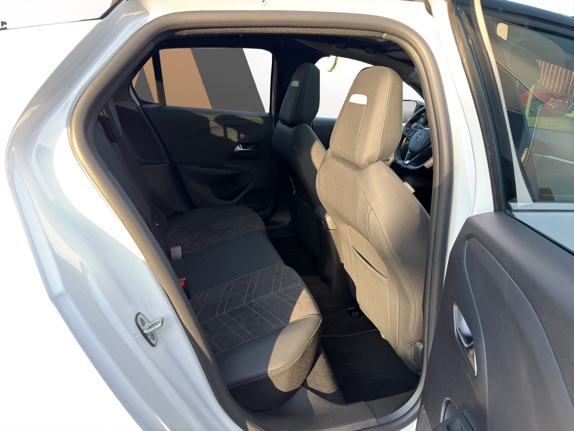 OPEL Corsa-e Elegance GS Line 3-Phasen - 12