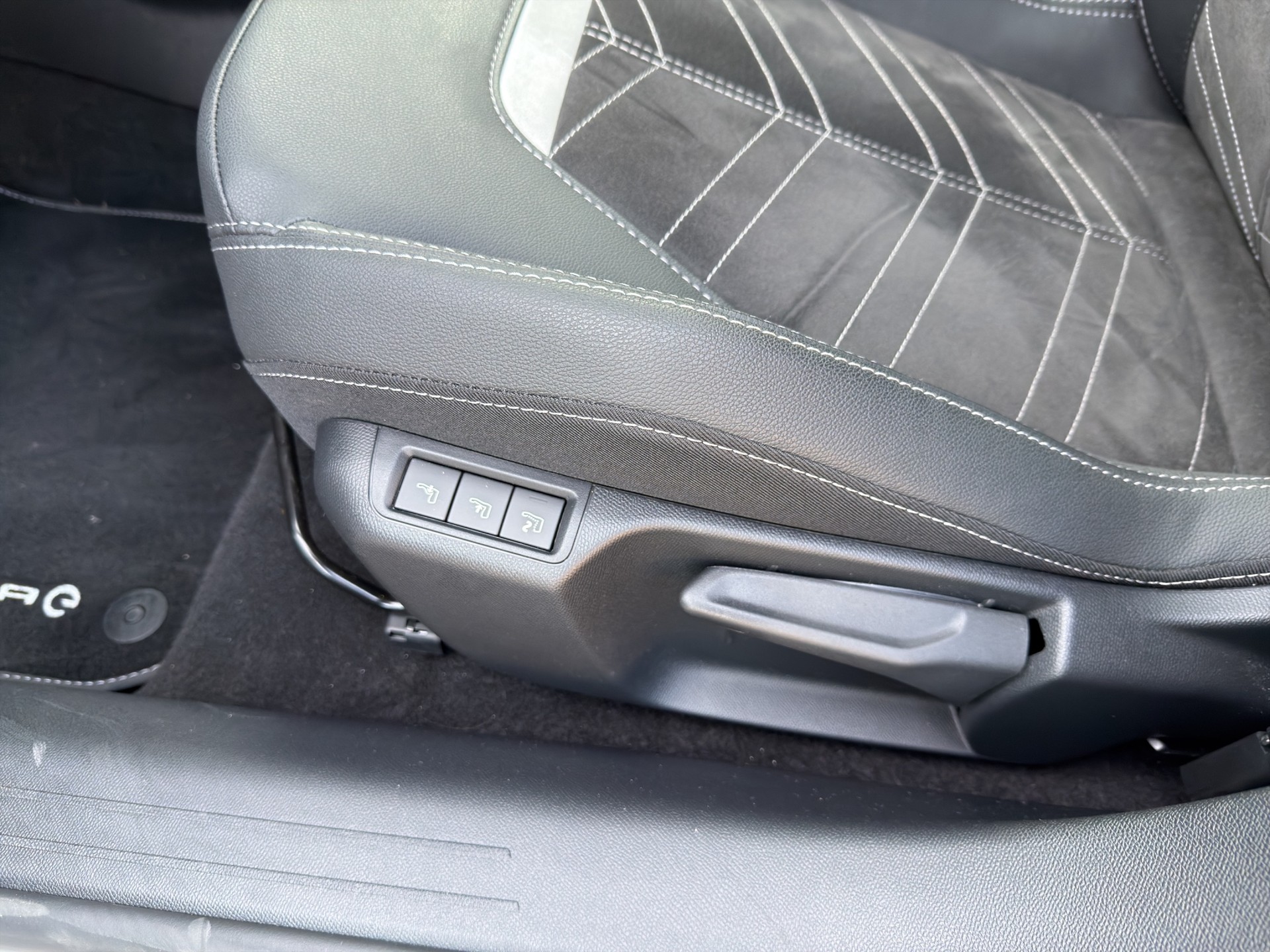 OPEL Corsa-e Elegance GS Line 3-Phasen - 30