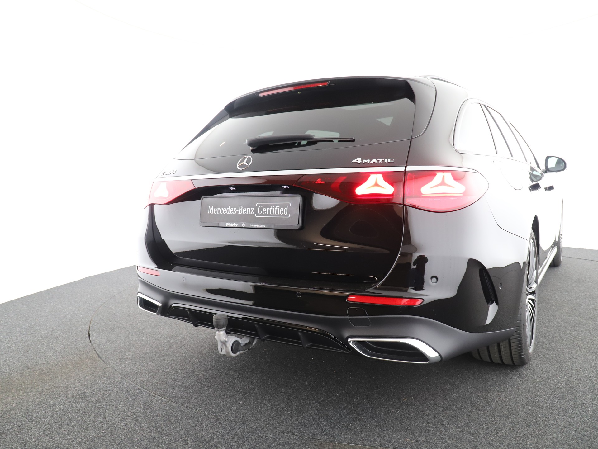 MERCEDES-BENZ E 200 T 9G-Tronic 4Matic - 9