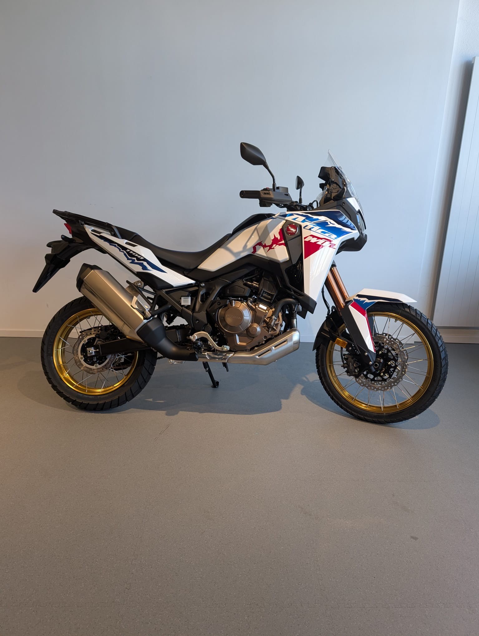 HONDA CRF 1100 Africa Twin - 2