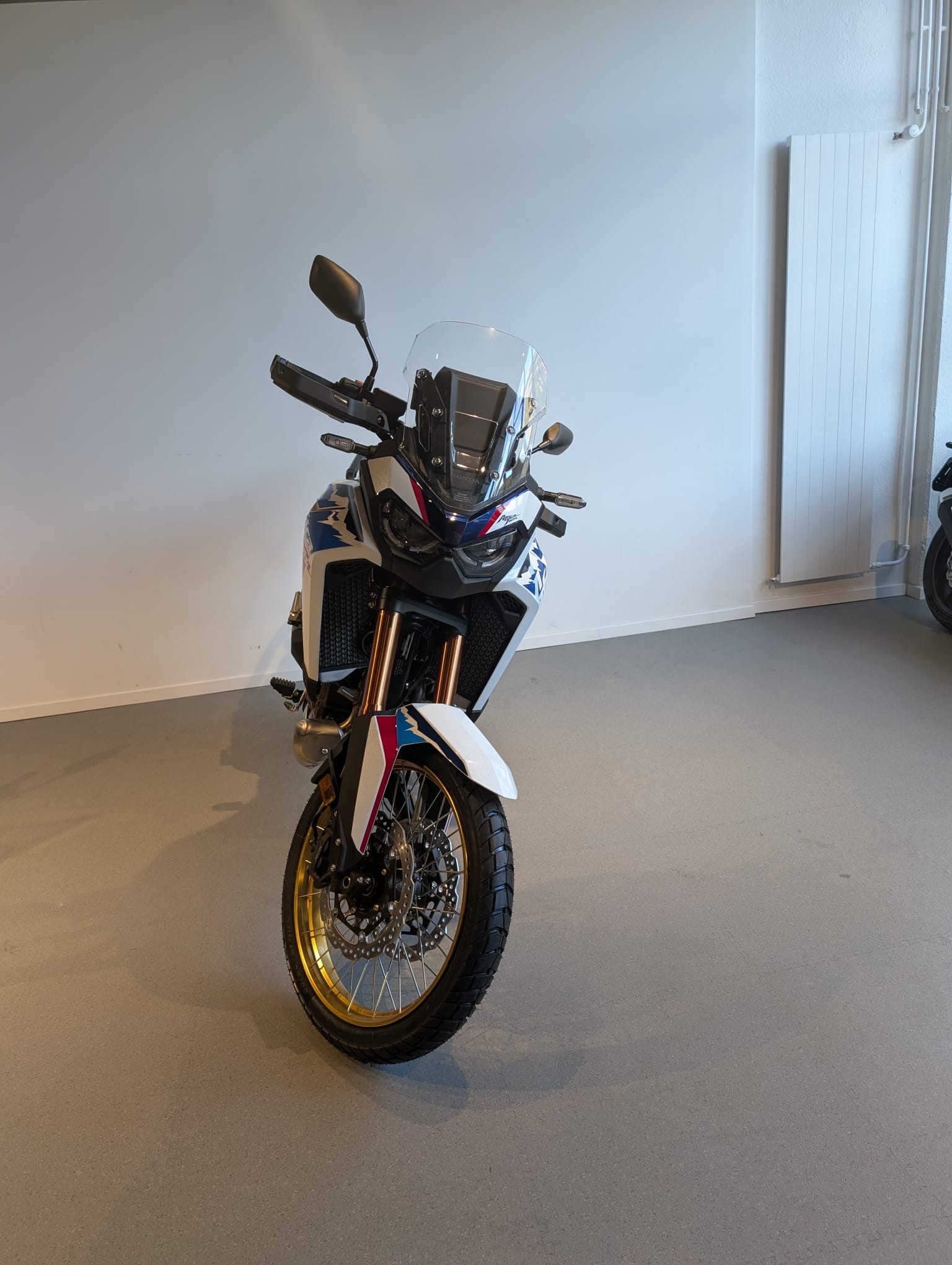 HONDA CRF 1100 Africa Twin - 8