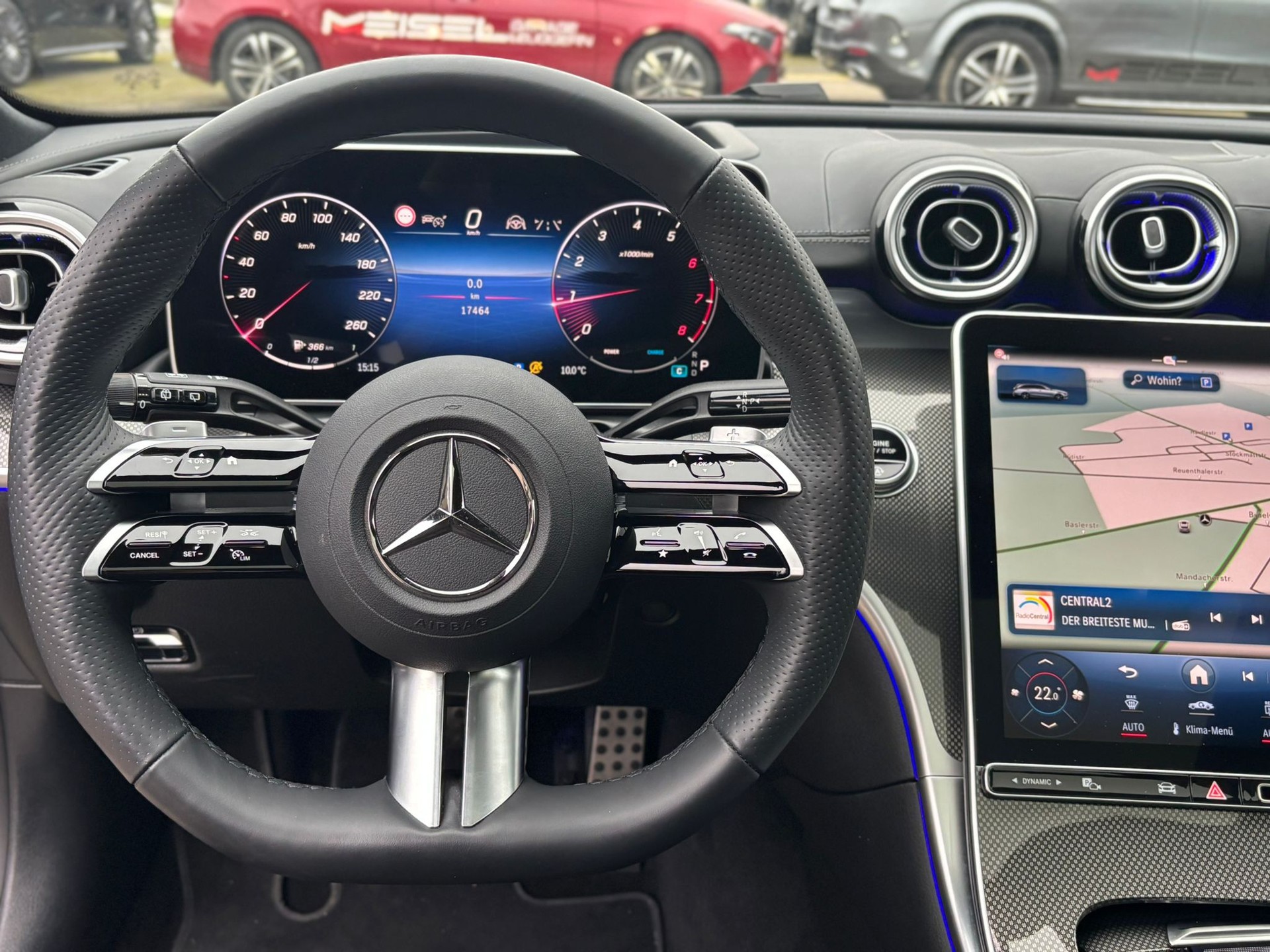 MERCEDES-BENZ C 200 AMG-Line 4Matic Kombi - 11