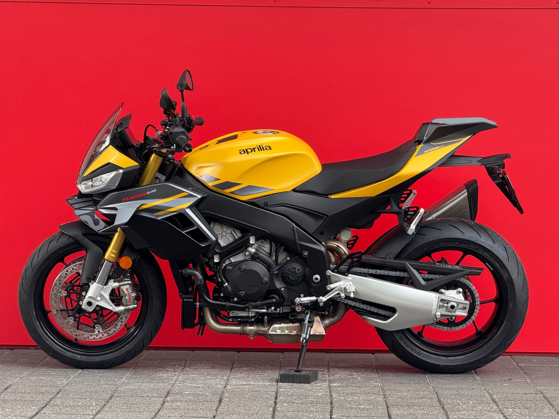 APRILIA Tuono V4 1100 - 4