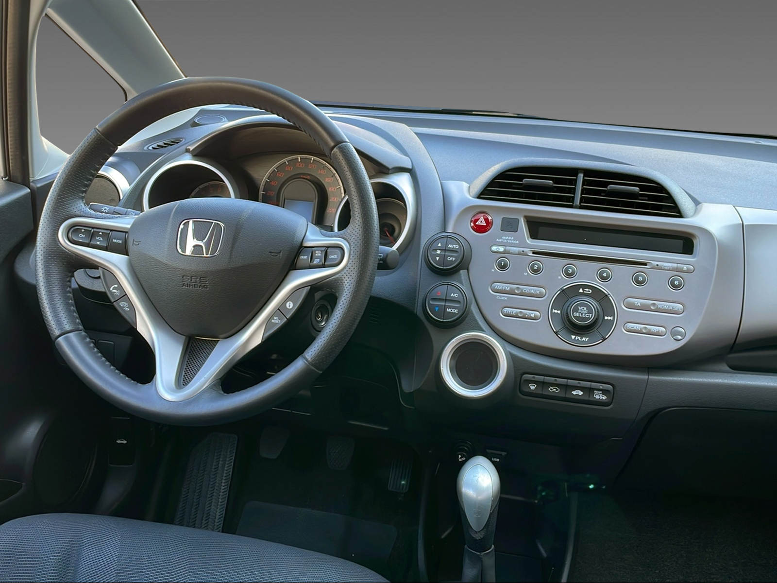 HONDA Jazz 1.4i Exclusive - 6