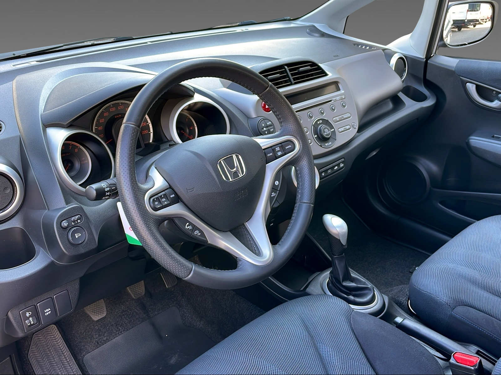 HONDA Jazz 1.4i Exclusive - 5