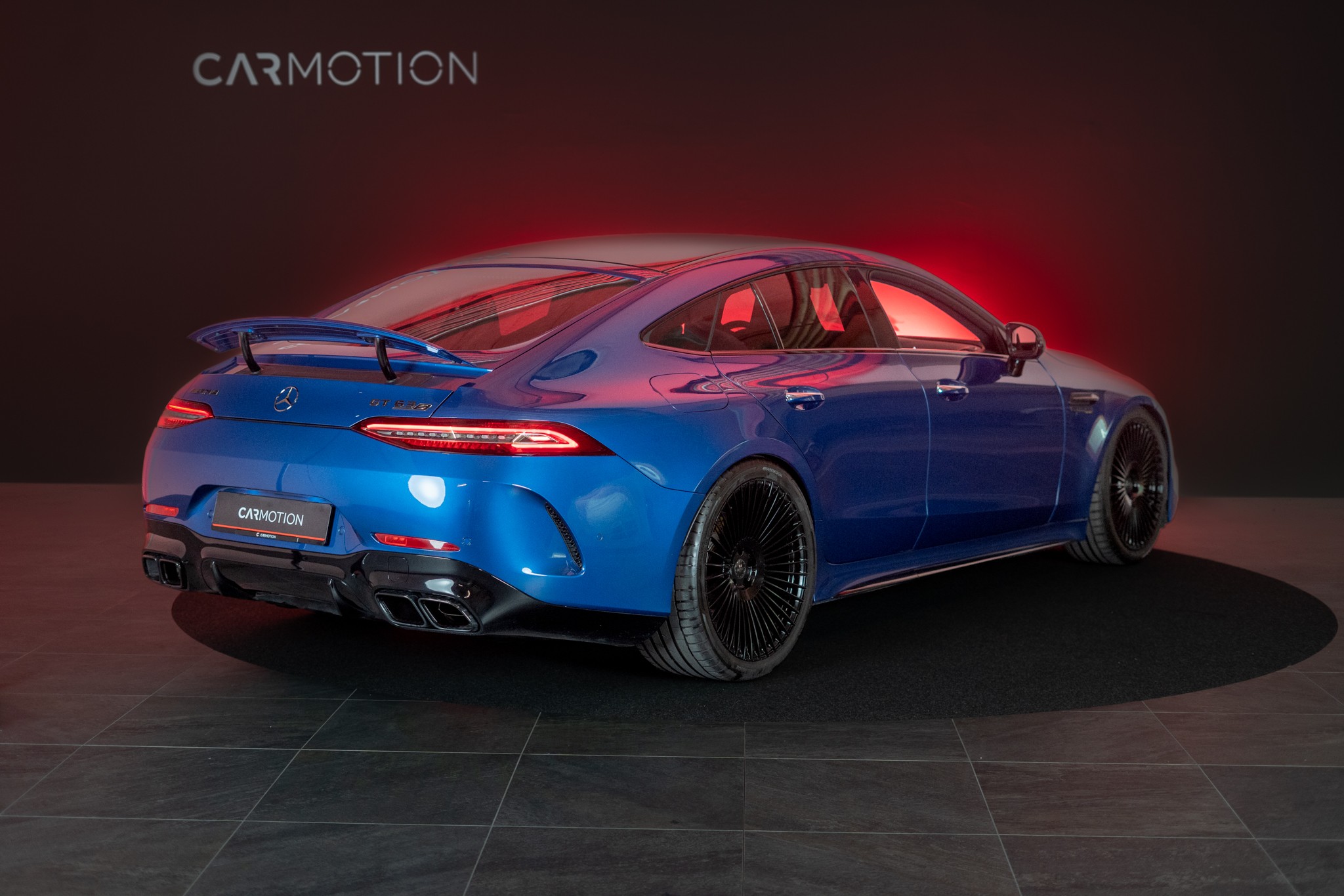 AMG GT 63 S 4matic+ / 21" Aversus / Sportsitze / Burmester