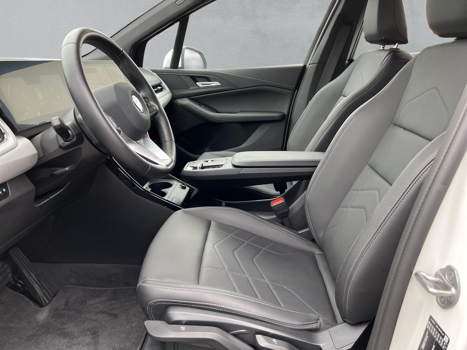 BMW 218d Active Tourer U06 (CH) AHK 1.4T 📍 - 6